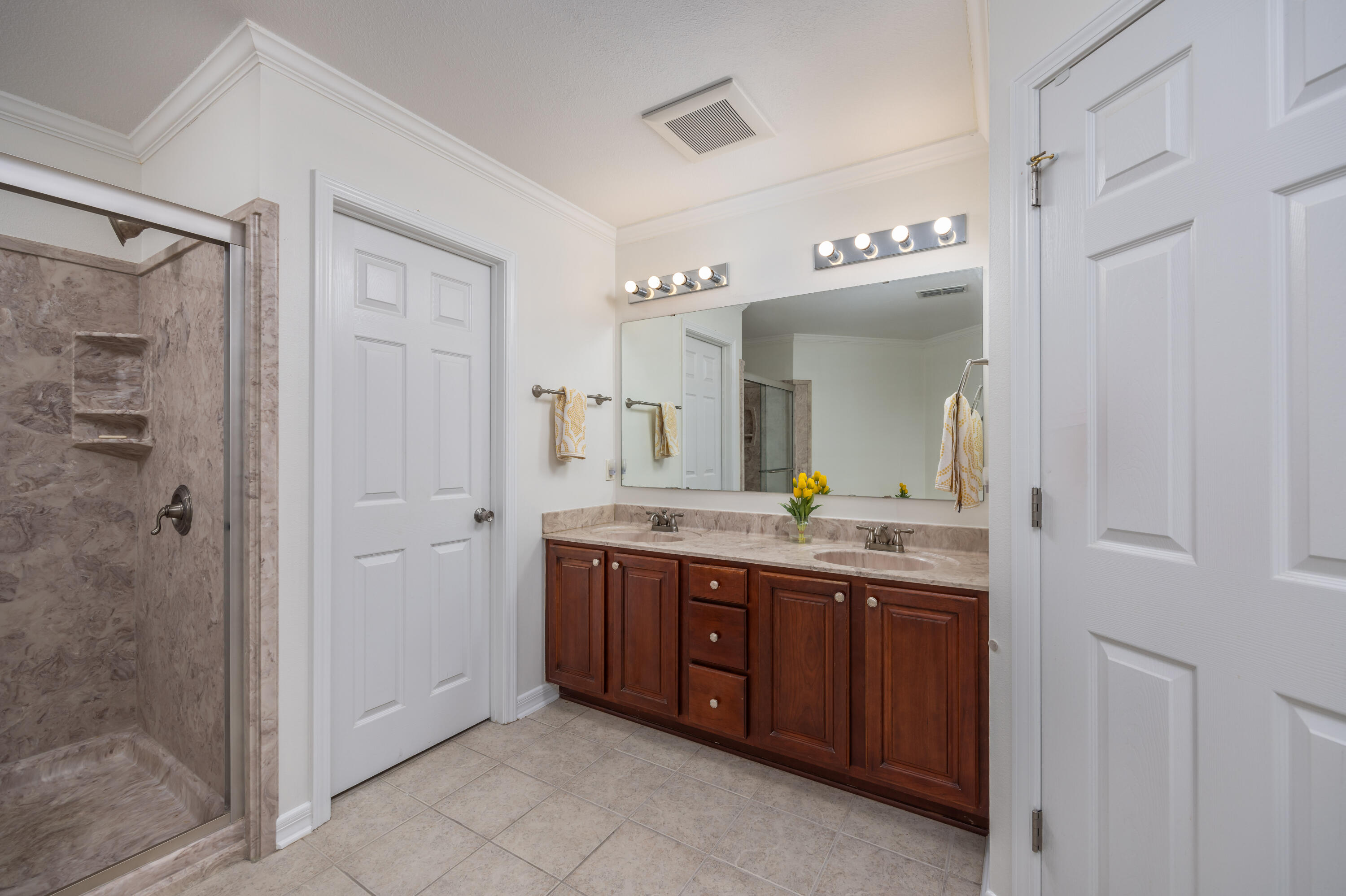 COUNTRYVIEW ESTATES 10TH ADDN - Residential