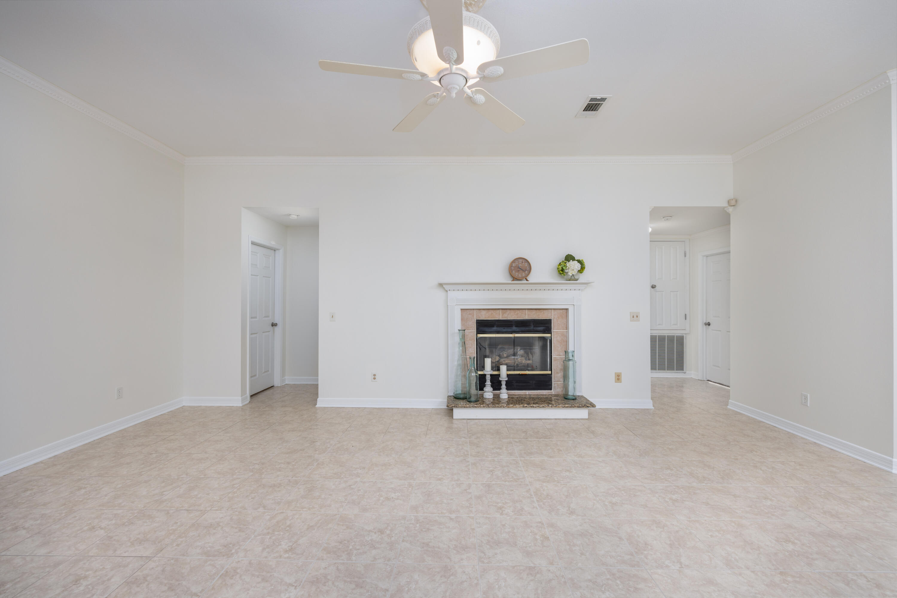 COUNTRYVIEW ESTATES 10TH ADDN - Residential