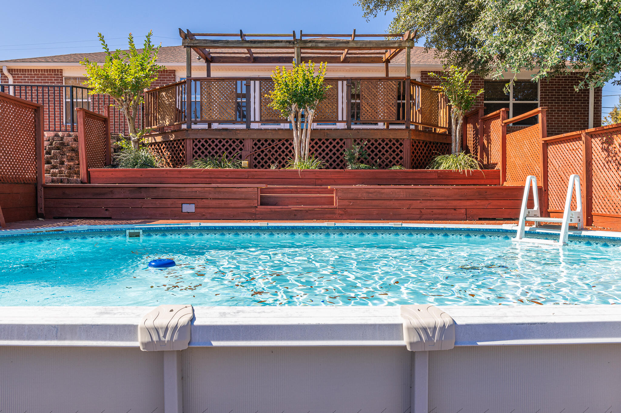 COUNTRYVIEW ESTATES 10TH ADDN - Residential