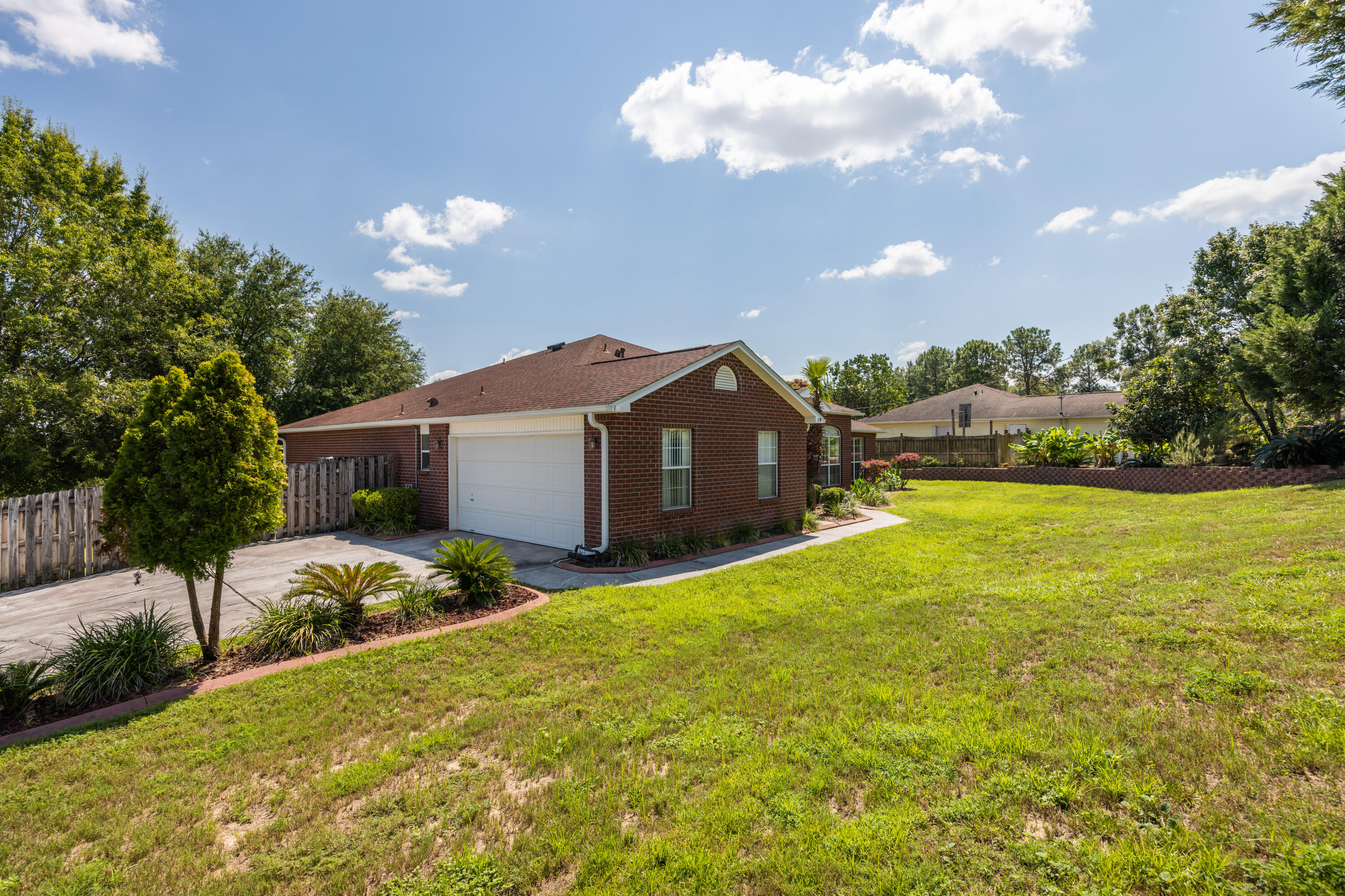 COUNTRYVIEW ESTATES 10TH ADDN - Residential