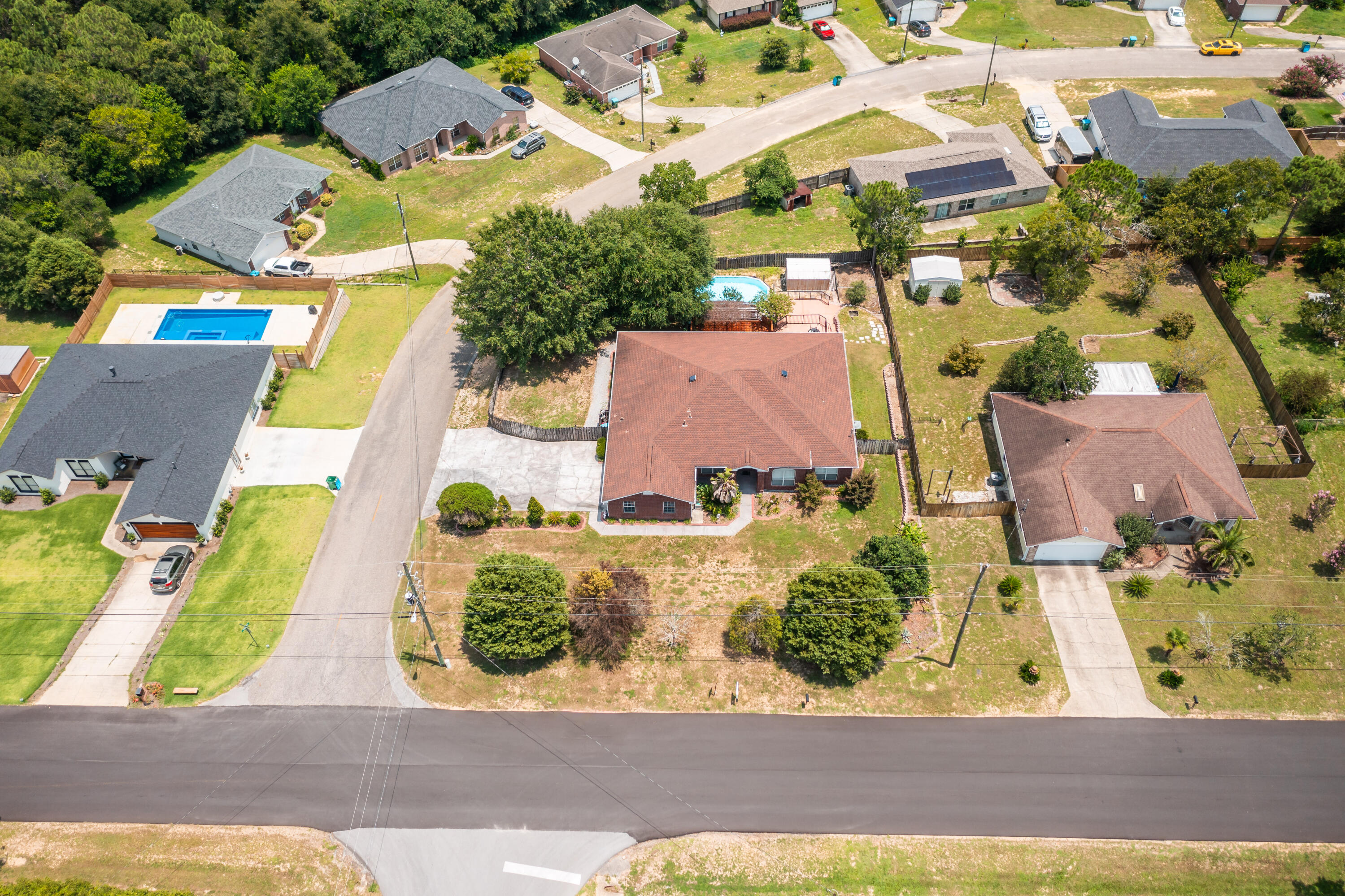 COUNTRYVIEW ESTATES 10TH ADDN - Residential