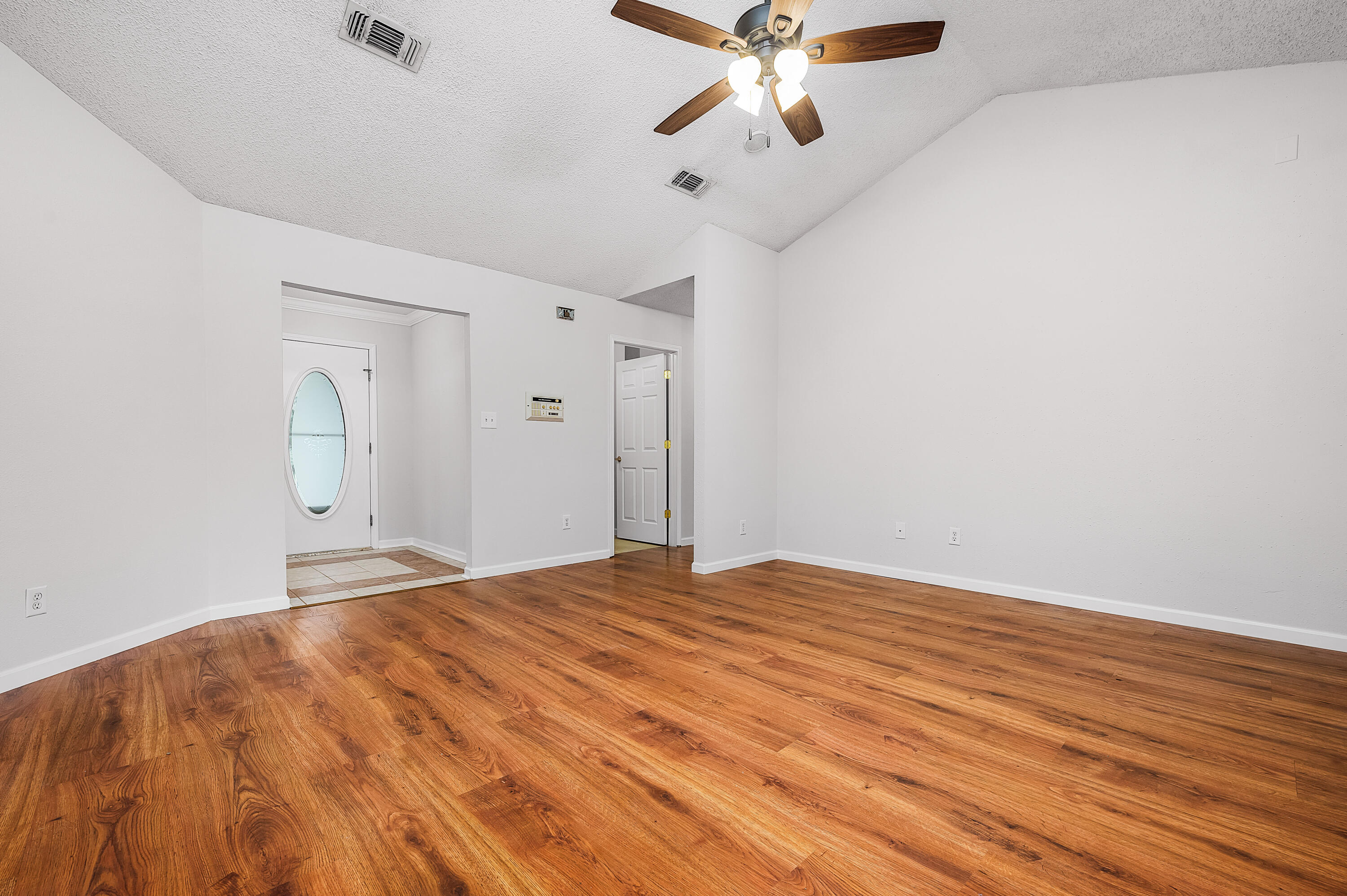 QUAIL RIDGE LANDING - Residential