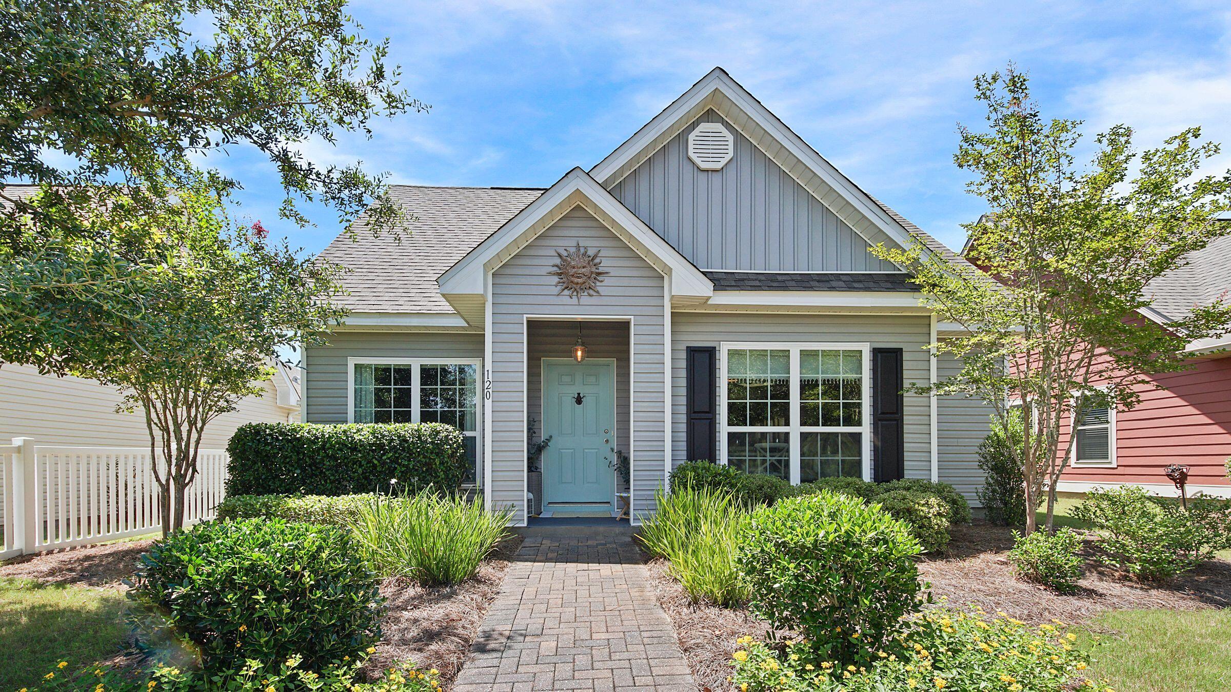 HAMMOCK BAY - Residential