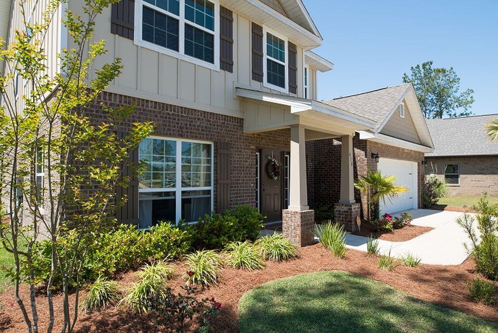 HAMMOCK BAY - Residential