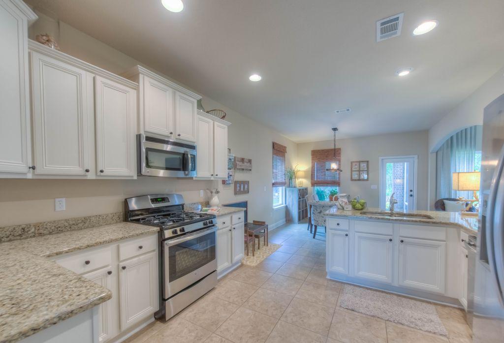 HAMMOCK BAY - Residential