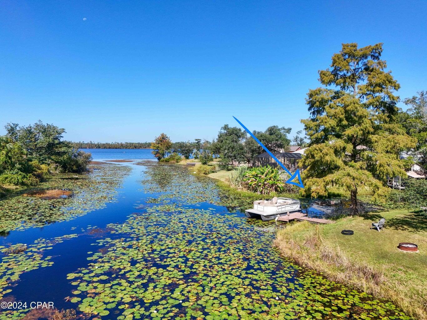 DEERPOINT ESTATES - Residential