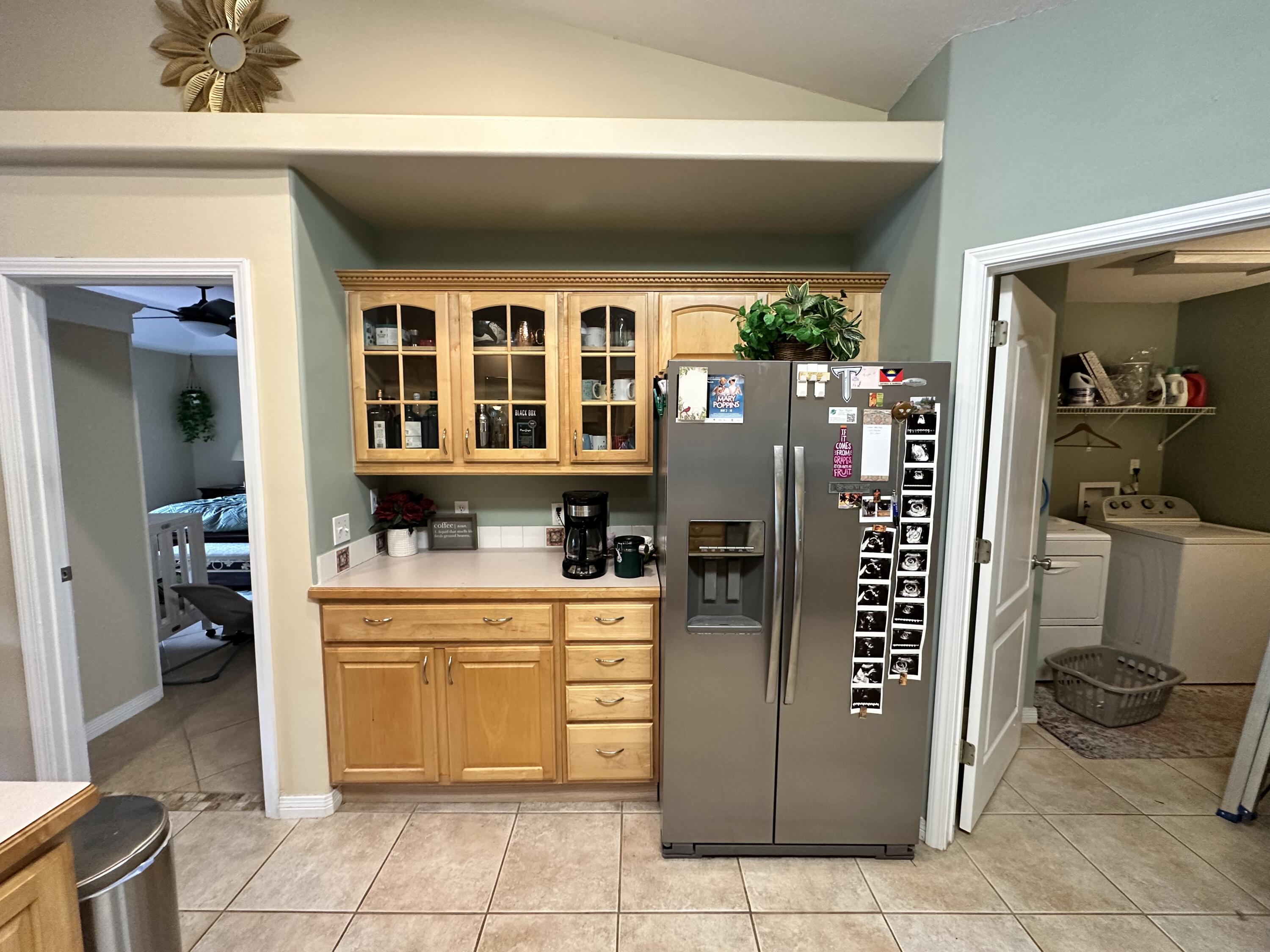 ROBLEDAL ESTATES UNIT 3 - Residential