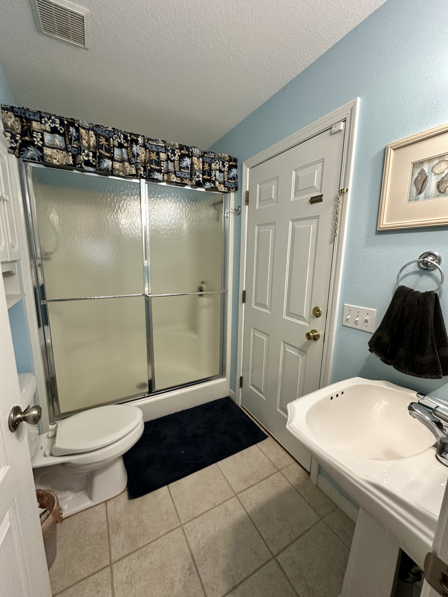 ROBLEDAL ESTATES UNIT 3 - Residential