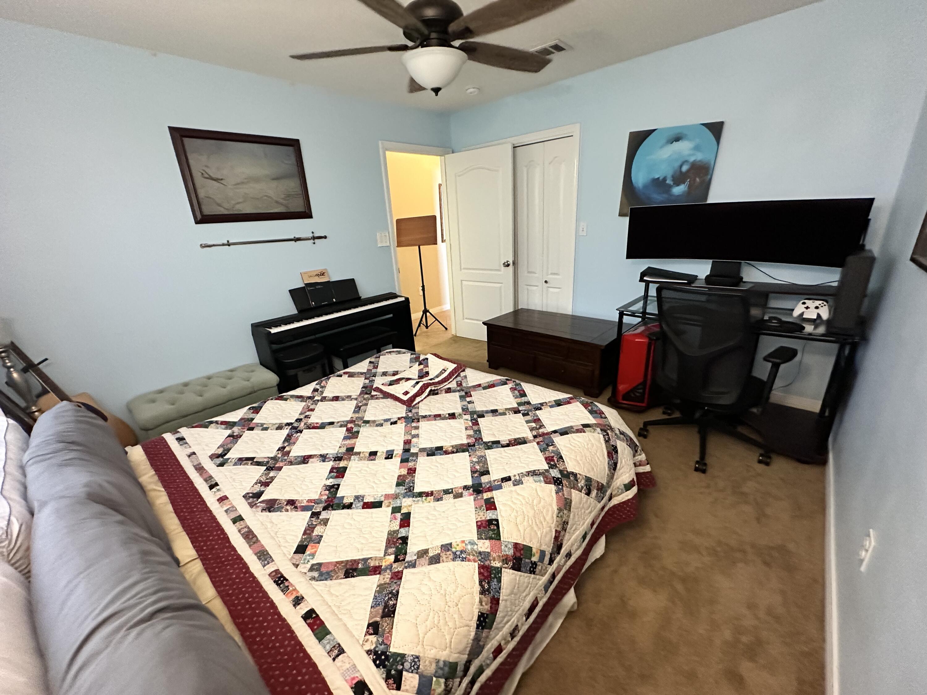 ROBLEDAL ESTATES UNIT 3 - Residential