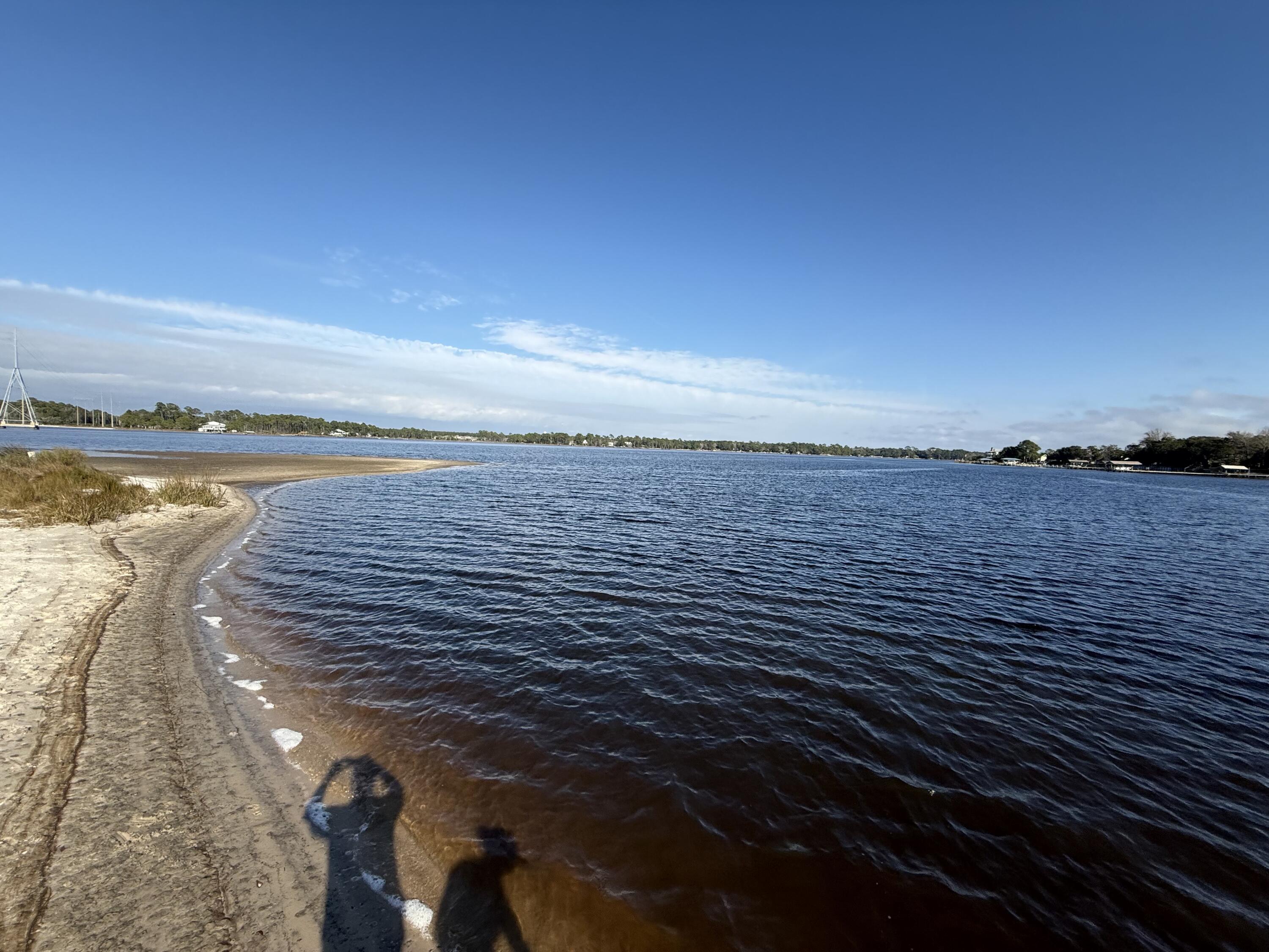 ROBLEDAL ESTATES UNIT 3 - Residential