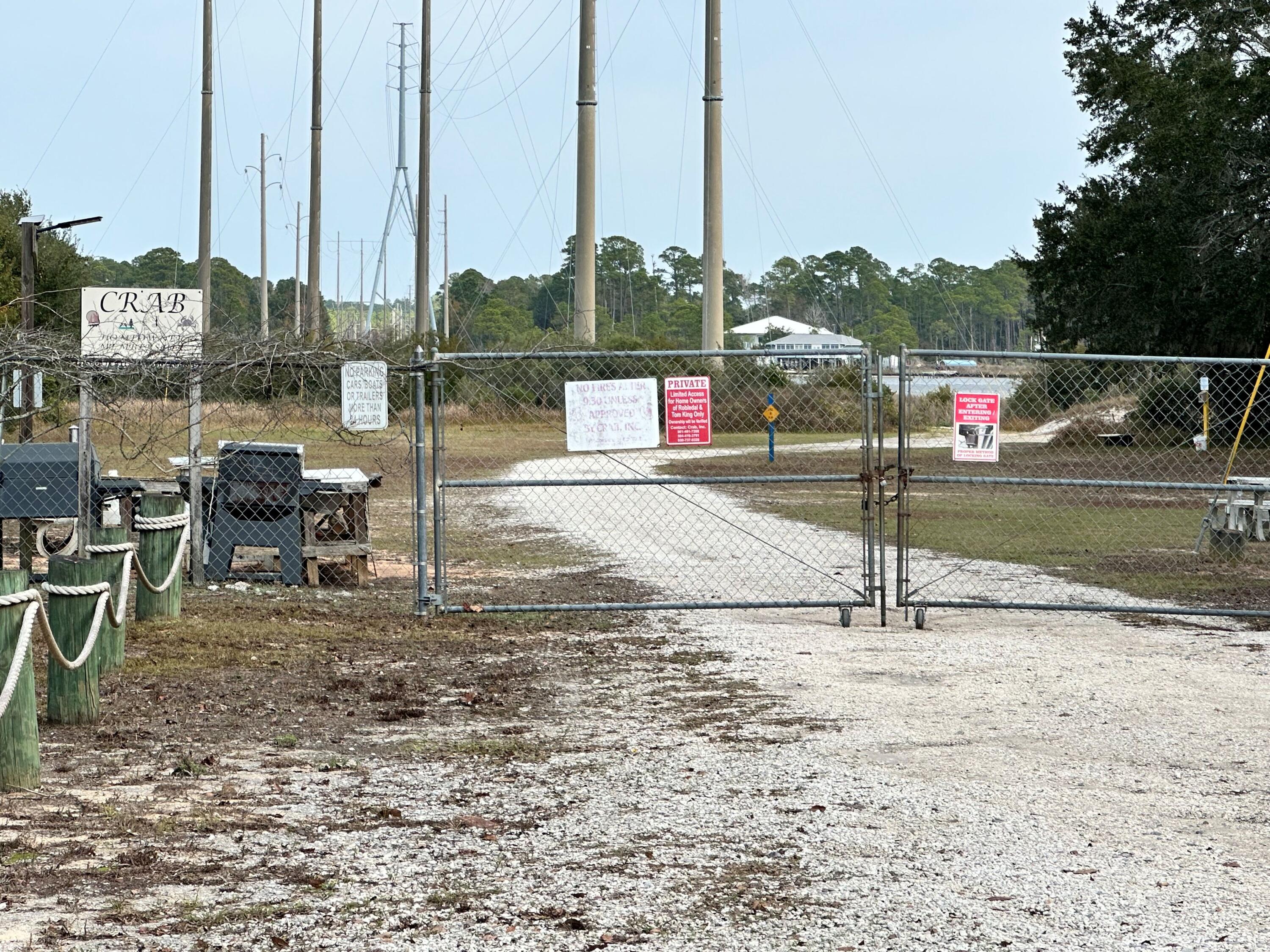 ROBLEDAL ESTATES UNIT 3 - Residential