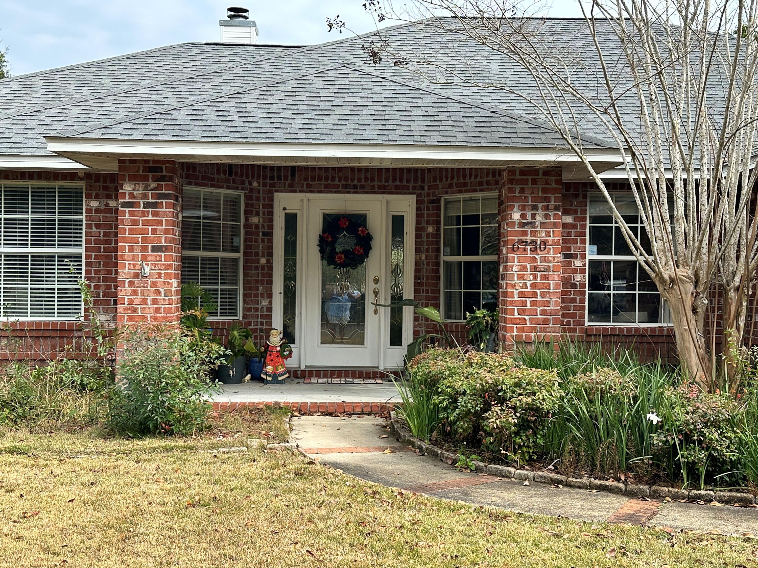 ROBLEDAL ESTATES UNIT 3 - Residential