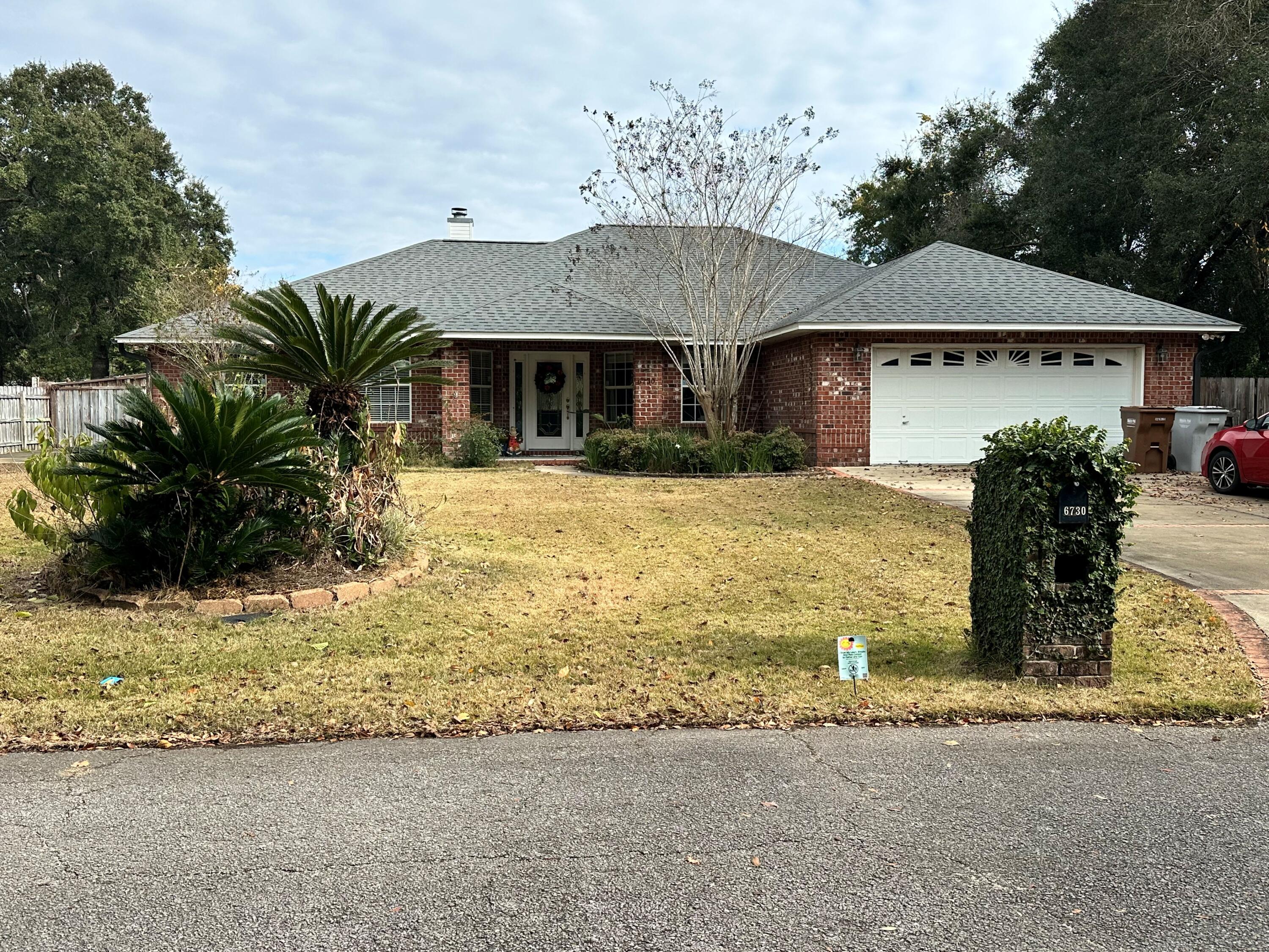 ROBLEDAL ESTATES UNIT 3 - Residential