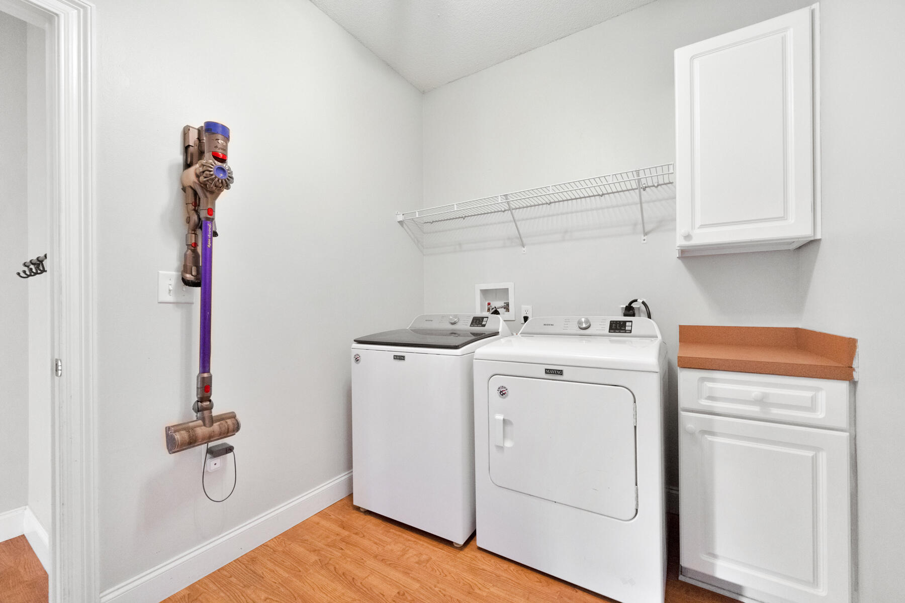 LAKESIDE EAST - Residential