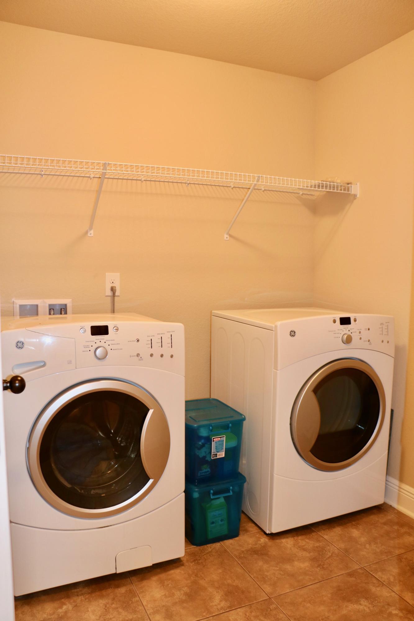 MOSSY OAKS - Residential