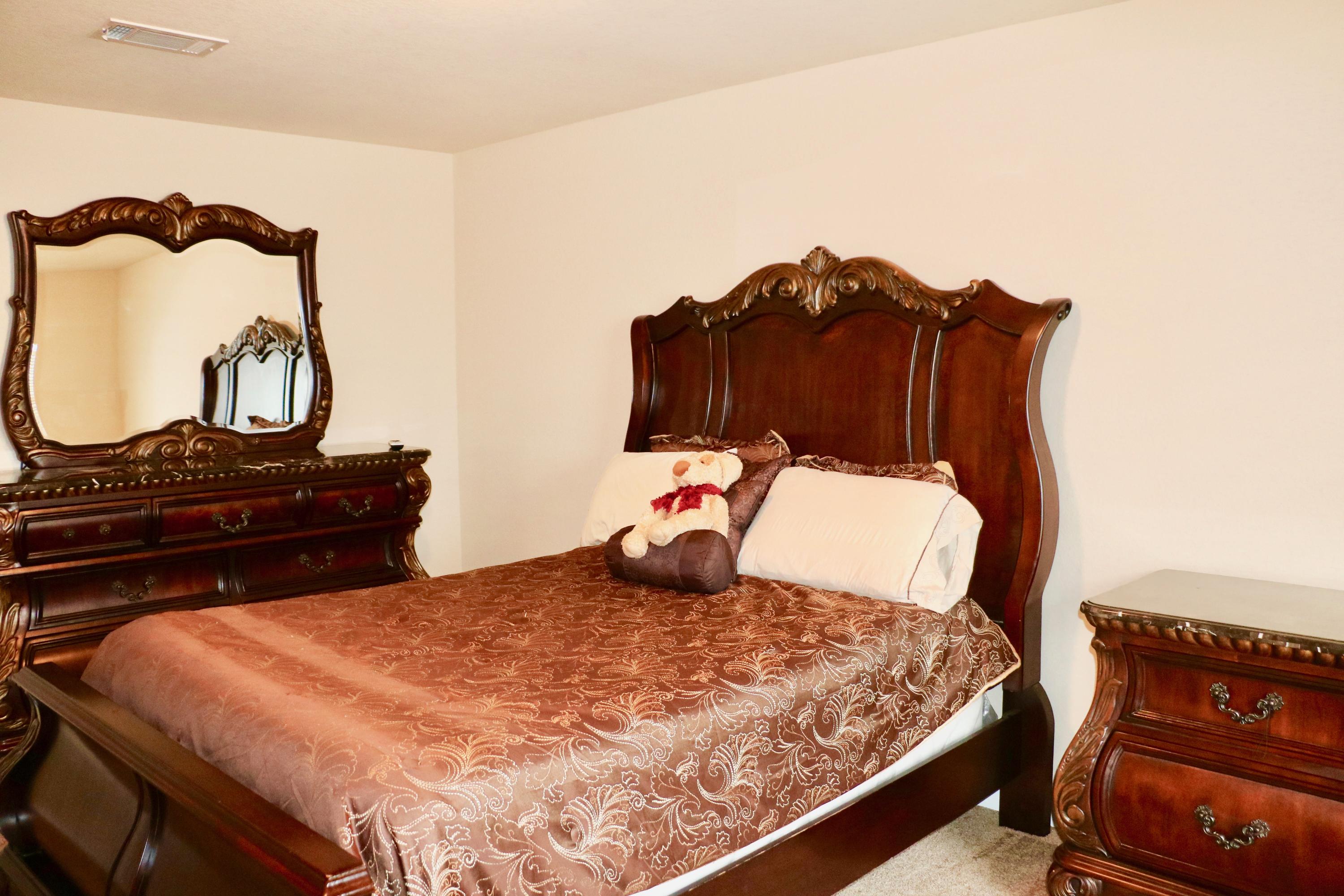 MOSSY OAKS - Residential