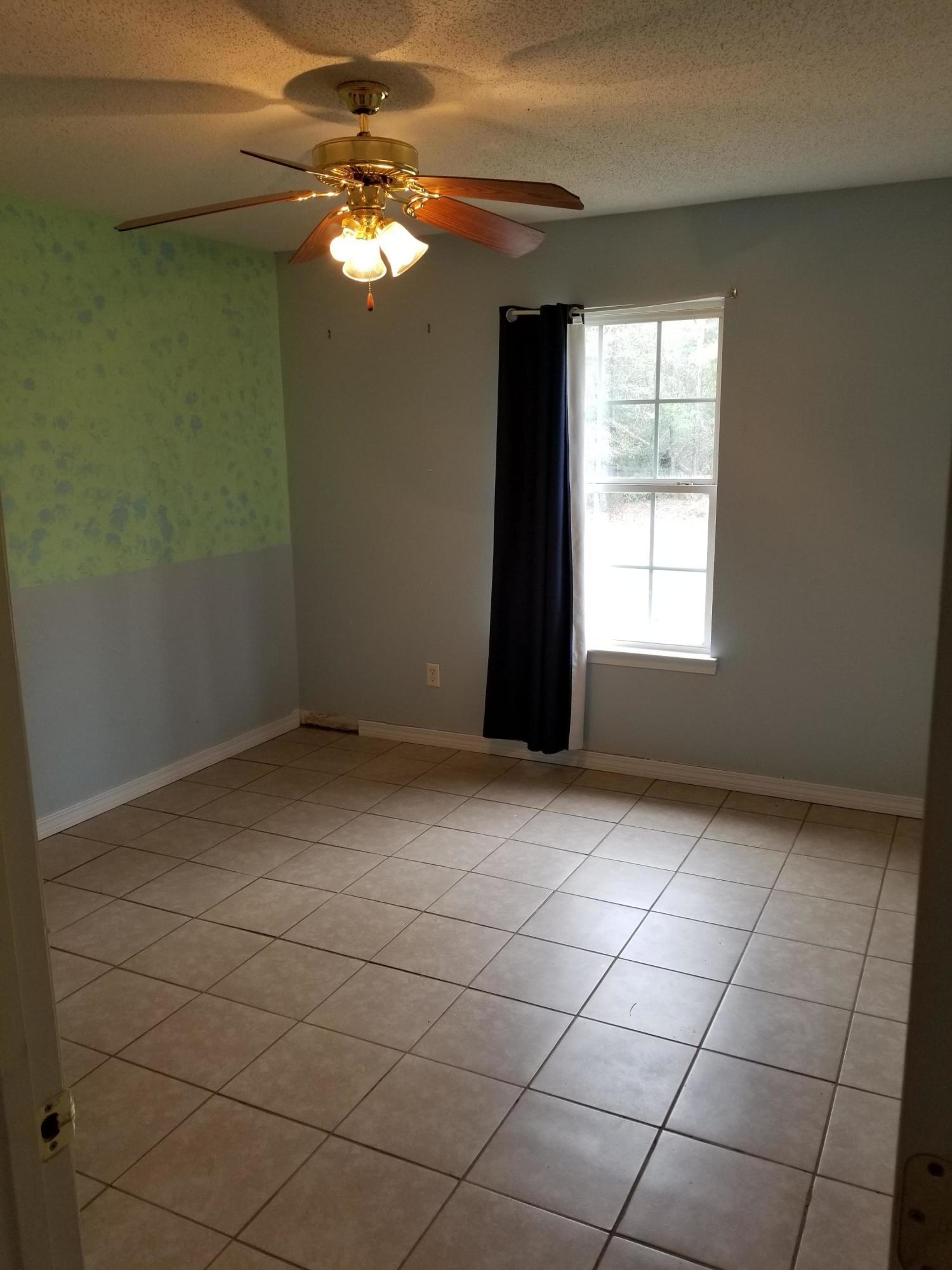 TRIPLE LAKES ESTATES - Residential