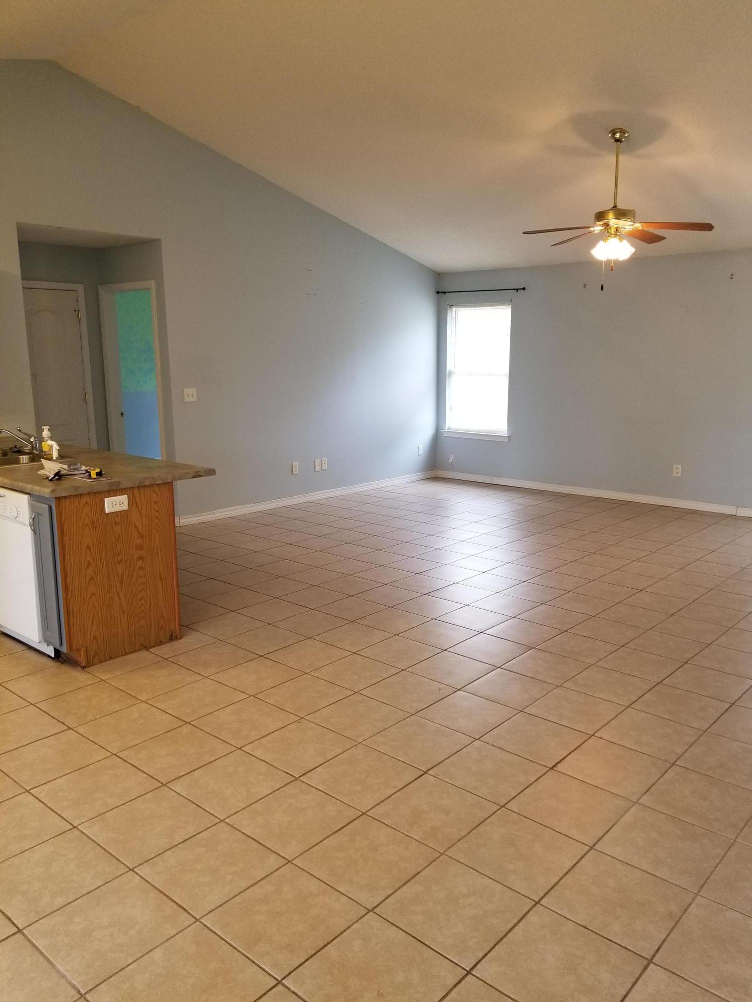 TRIPLE LAKES ESTATES - Residential