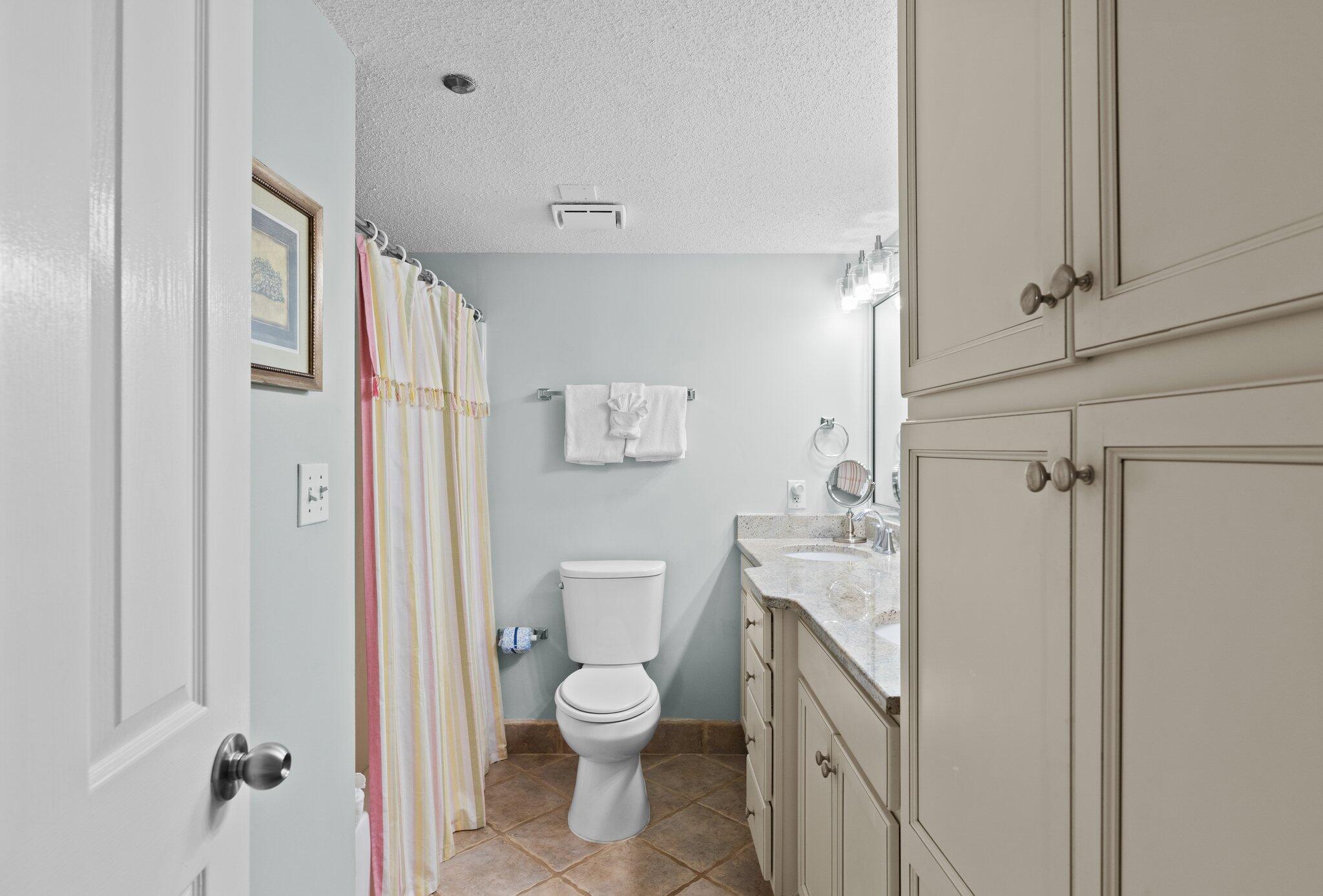 SILVER DUNES CONDO - Residential