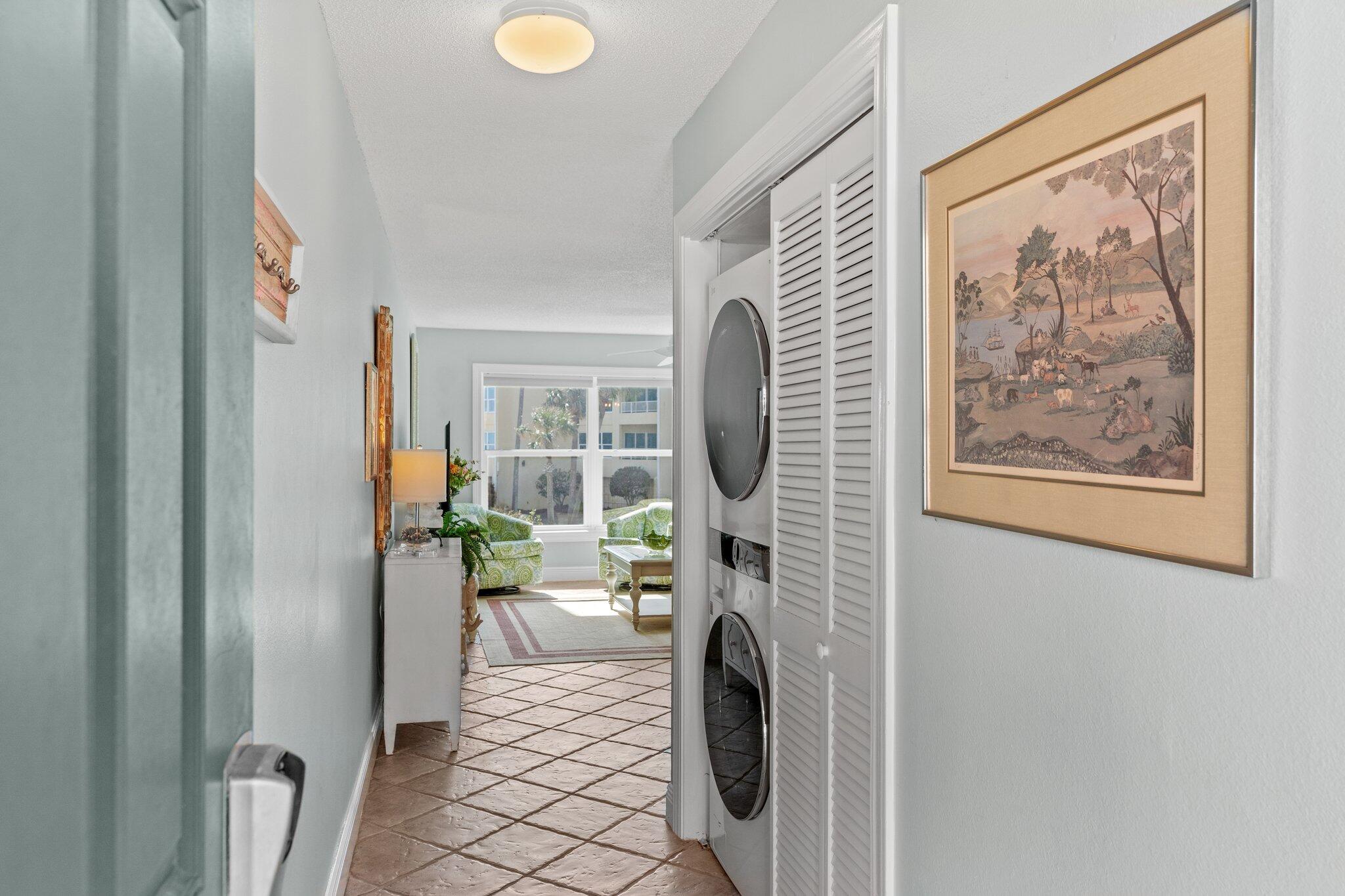 SILVER DUNES CONDO - Residential