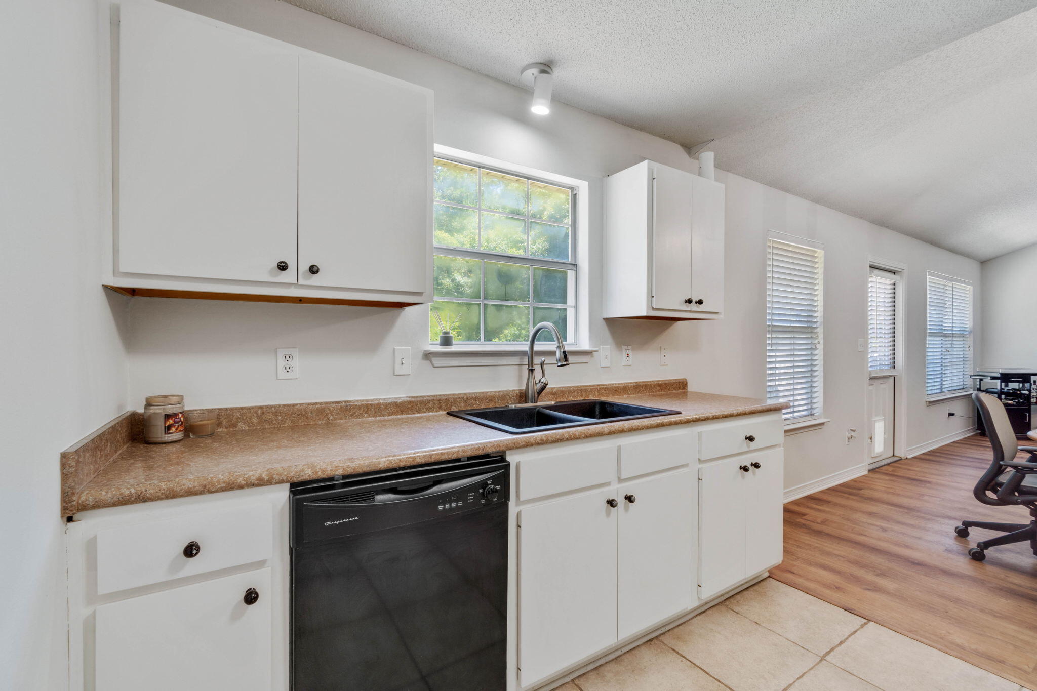 VICTORIA PARK - Residential