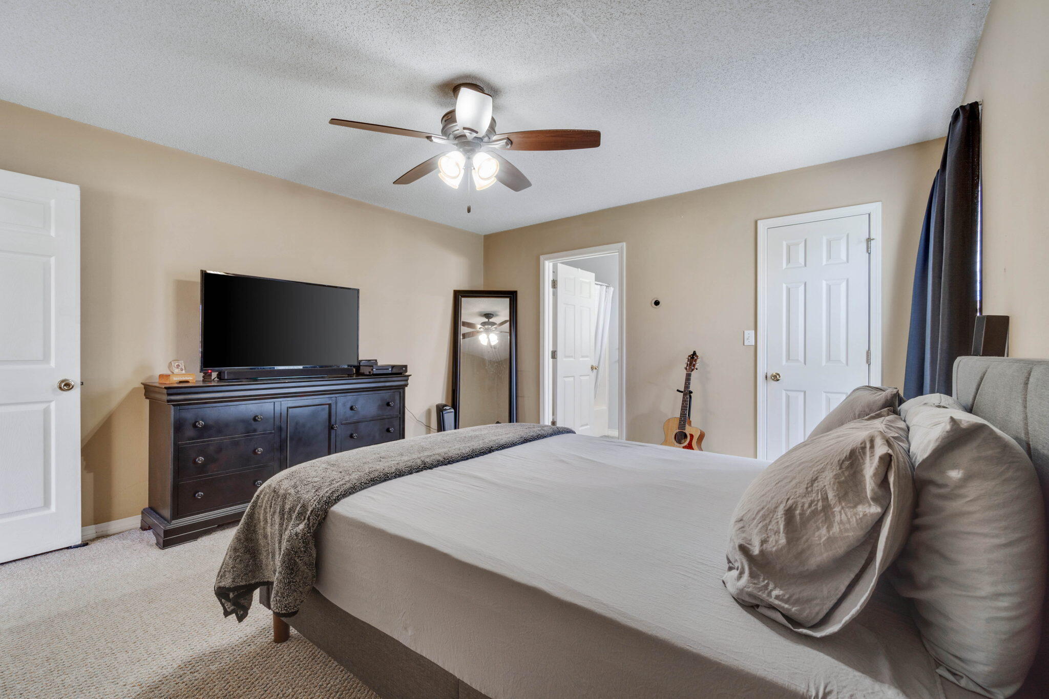 VICTORIA PARK - Residential