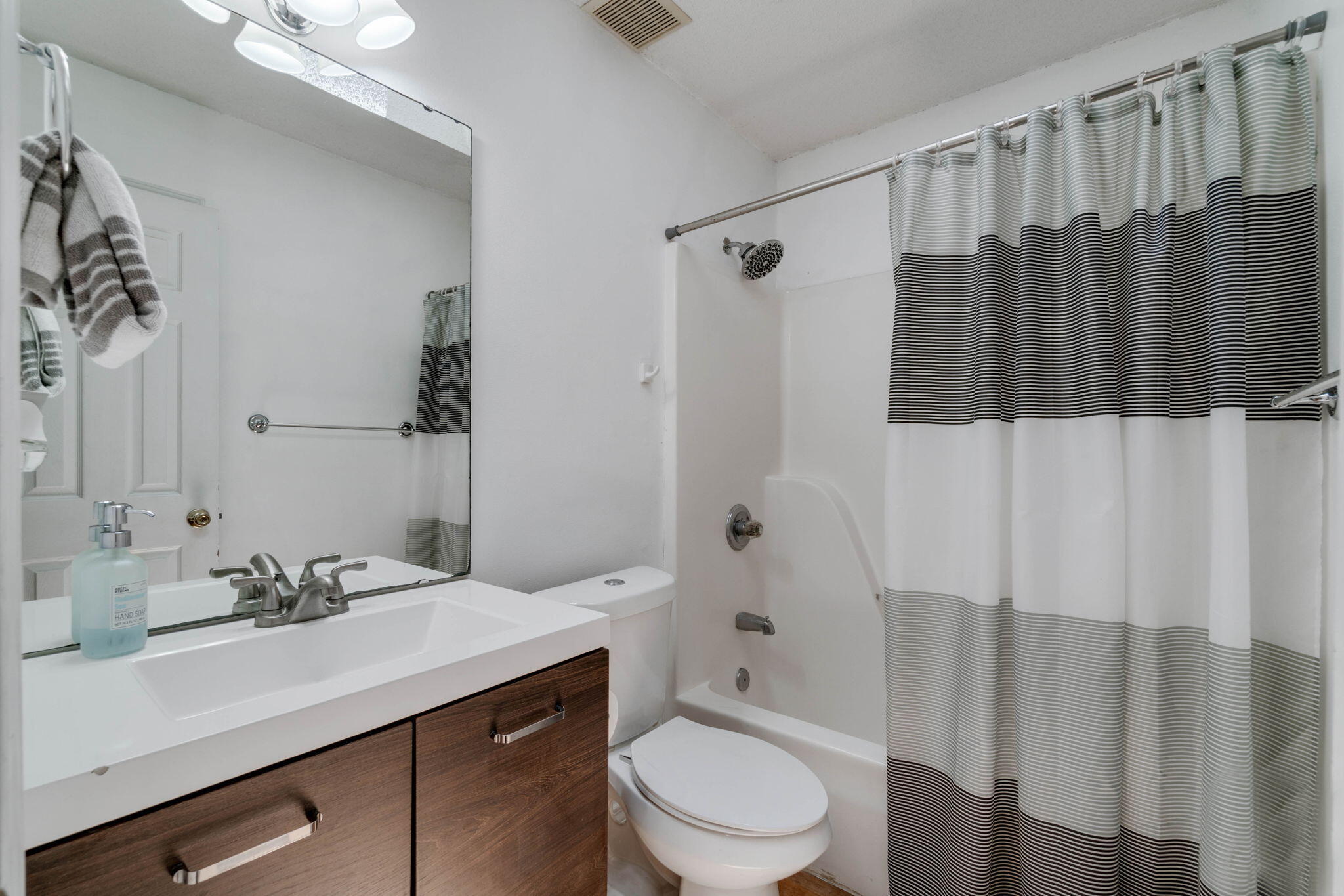 VICTORIA PARK - Residential