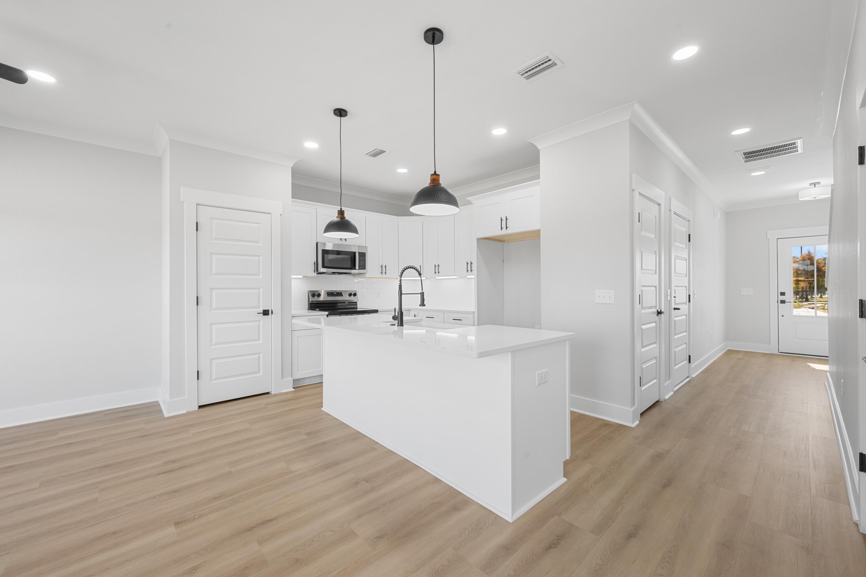 TIDWELL TOWNHOMES - Residential