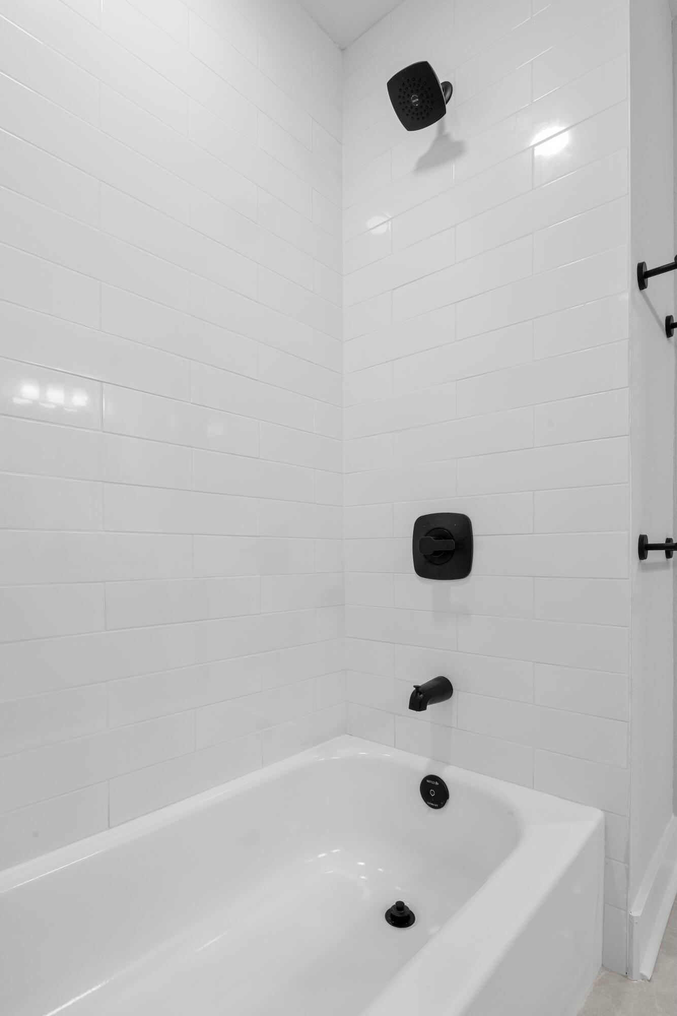 TIDWELL TOWNHOMES - Residential