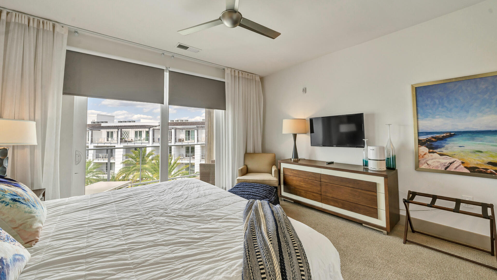 THE POINTE - Residential