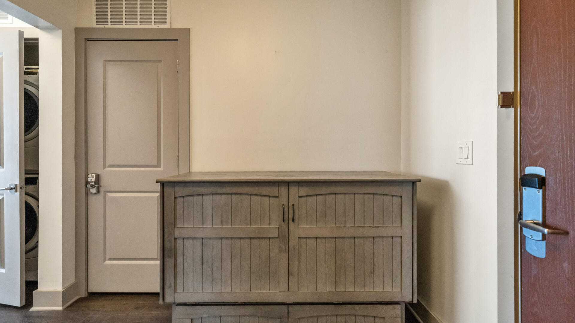 THE POINTE - Residential