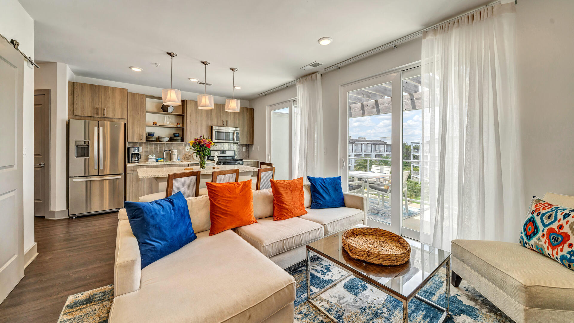 THE POINTE - Residential