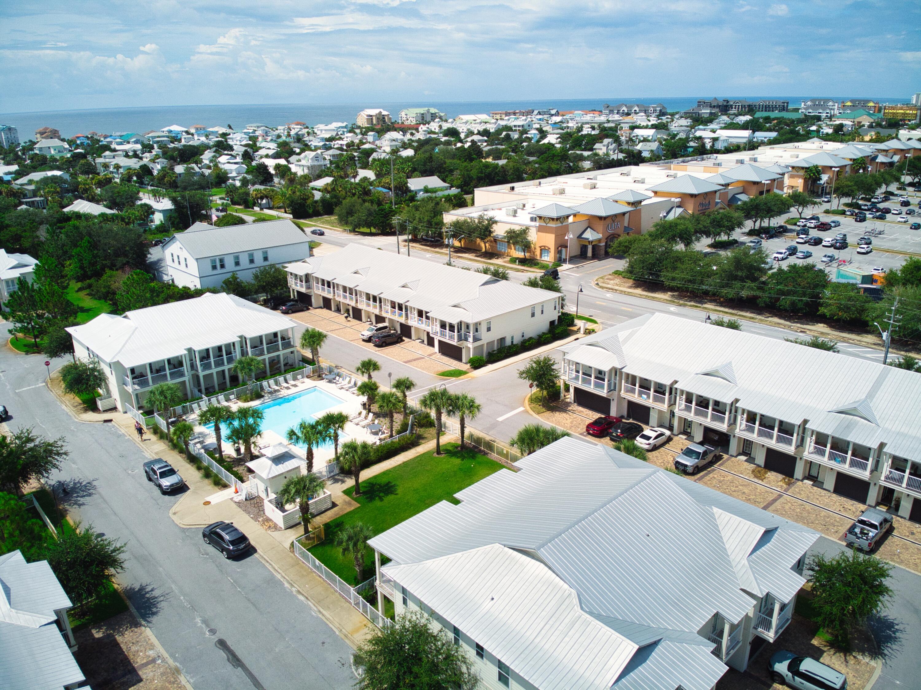 ONE TWENTY FIVE CRYSTAL BEACH DRIVE - Residential