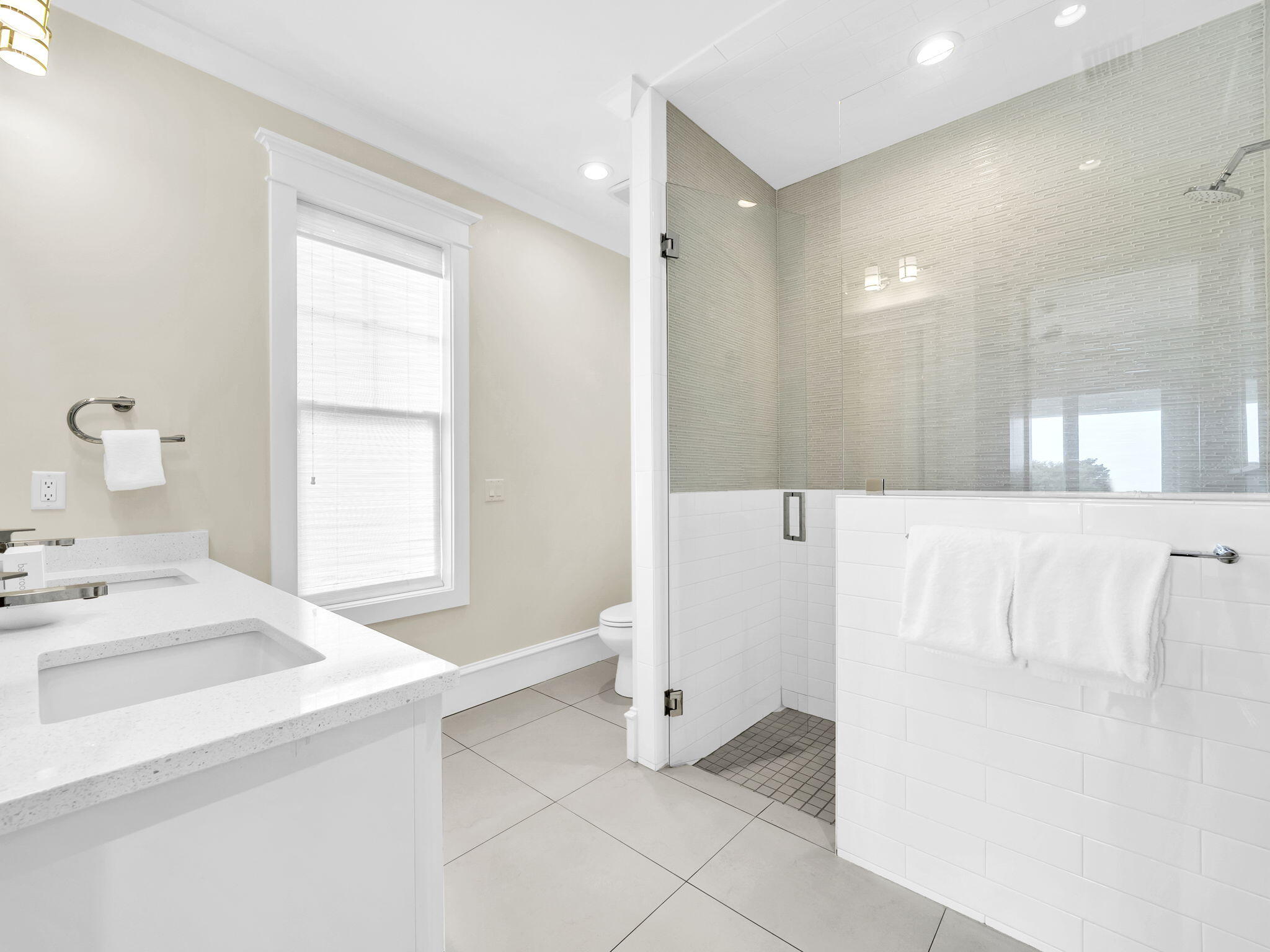 CRYSTAL BEACH - Residential