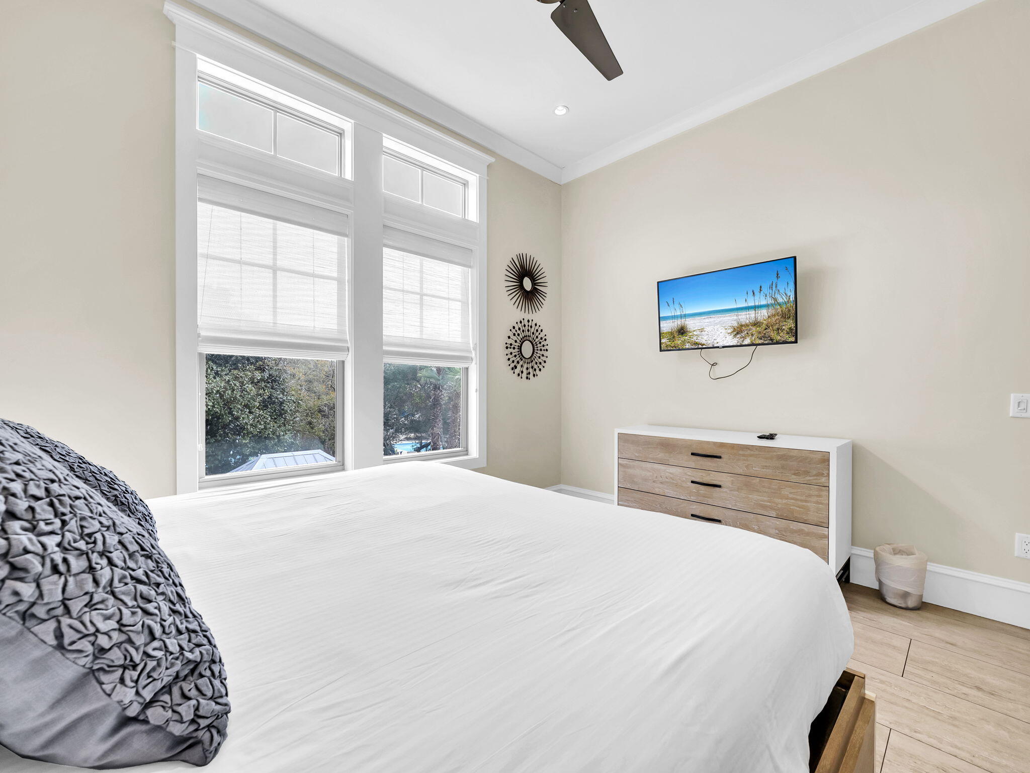 CRYSTAL BEACH - Residential