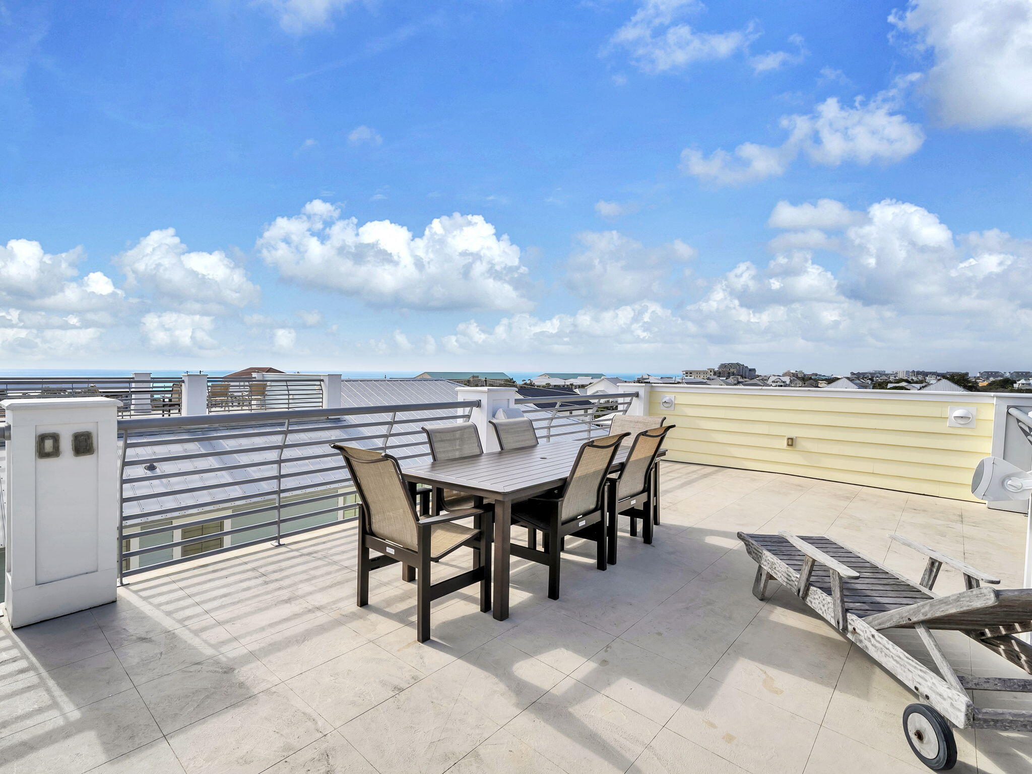 CRYSTAL BEACH - Residential