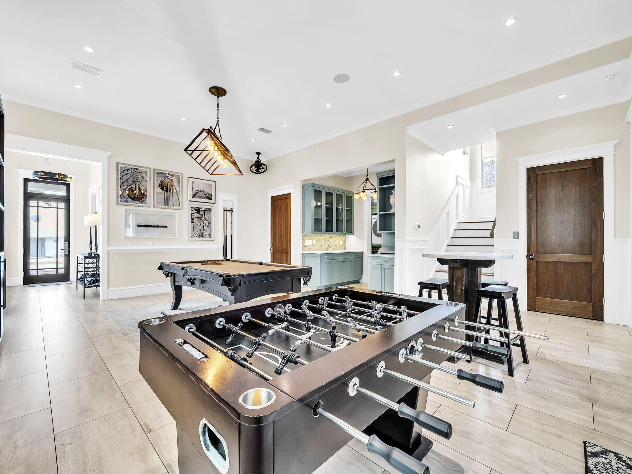 CRYSTAL BEACH - Residential