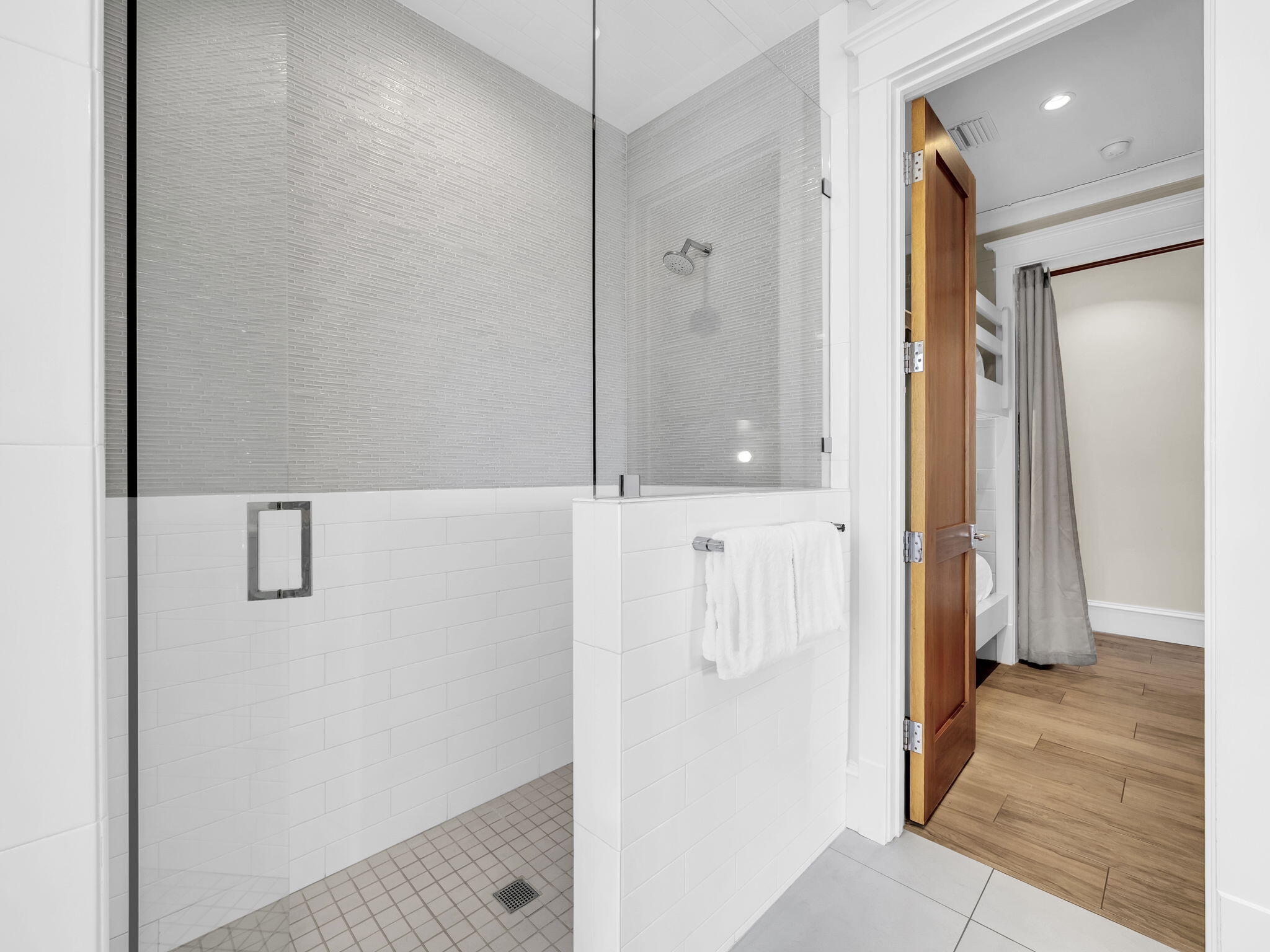 CRYSTAL BEACH - Residential