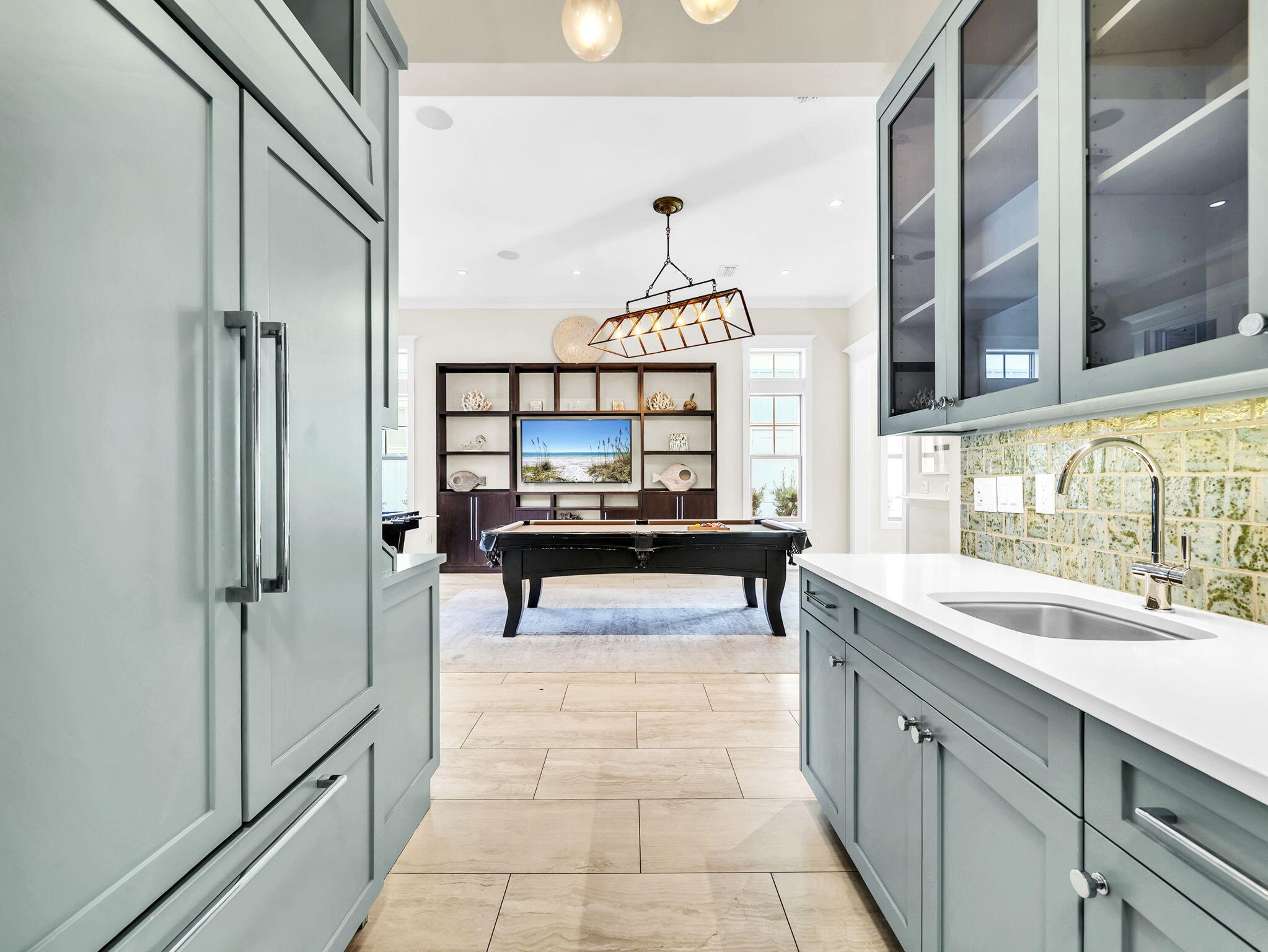 CRYSTAL BEACH - Residential