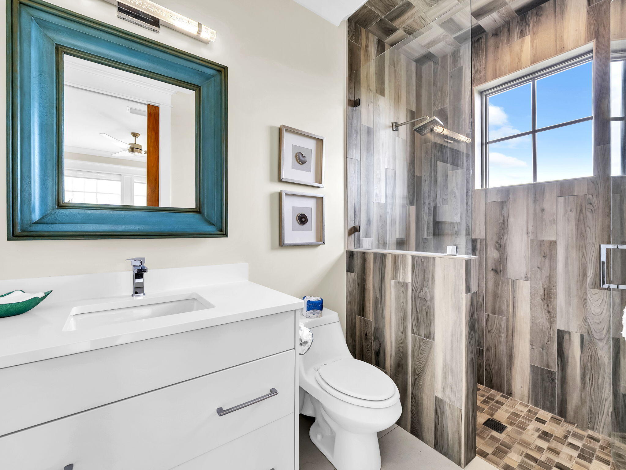 CRYSTAL BEACH - Residential