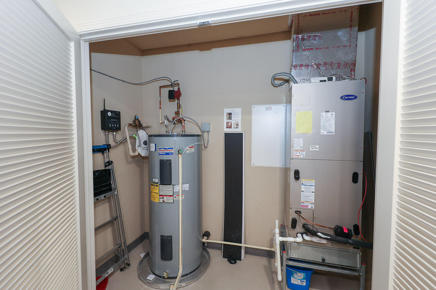 ONE WATER PLACE AT KELLY PLANTATION - Residential Lease