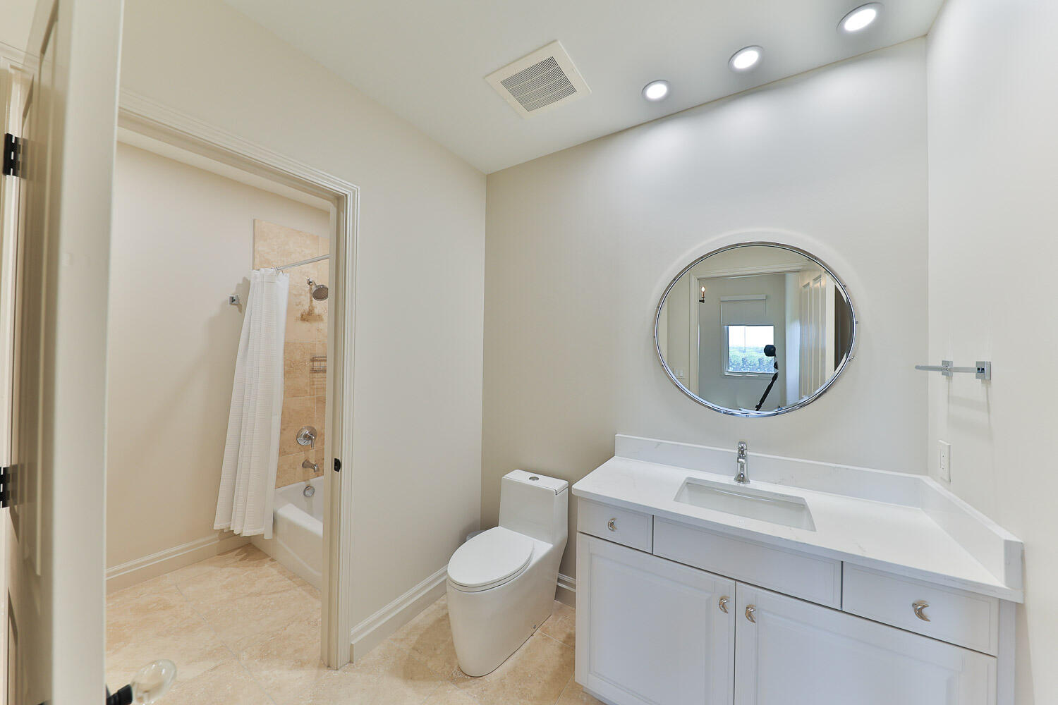 ONE WATER PLACE AT KELLY PLANTATION - Residential Lease