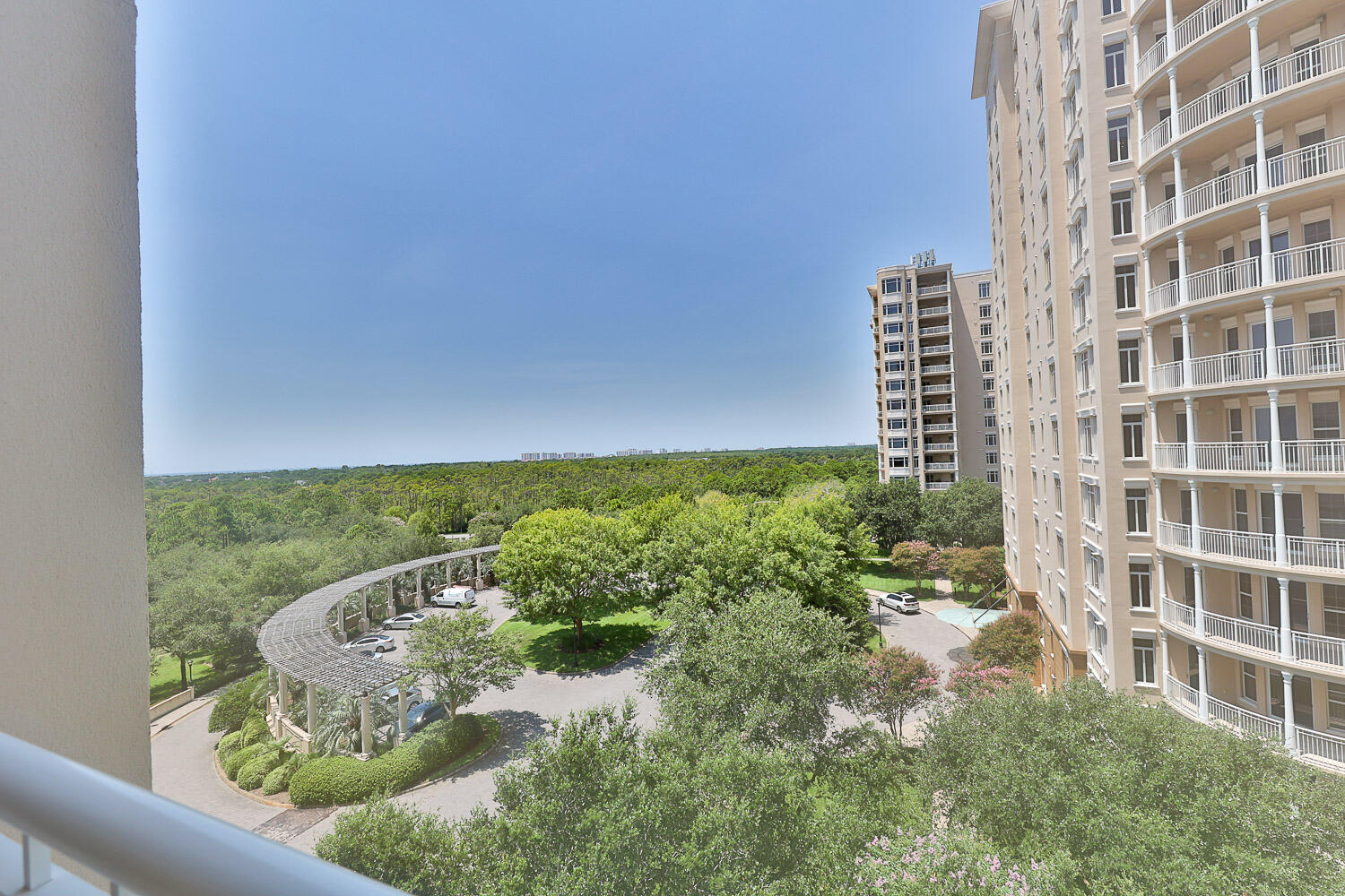 ONE WATER PLACE AT KELLY PLANTATION - Residential Lease