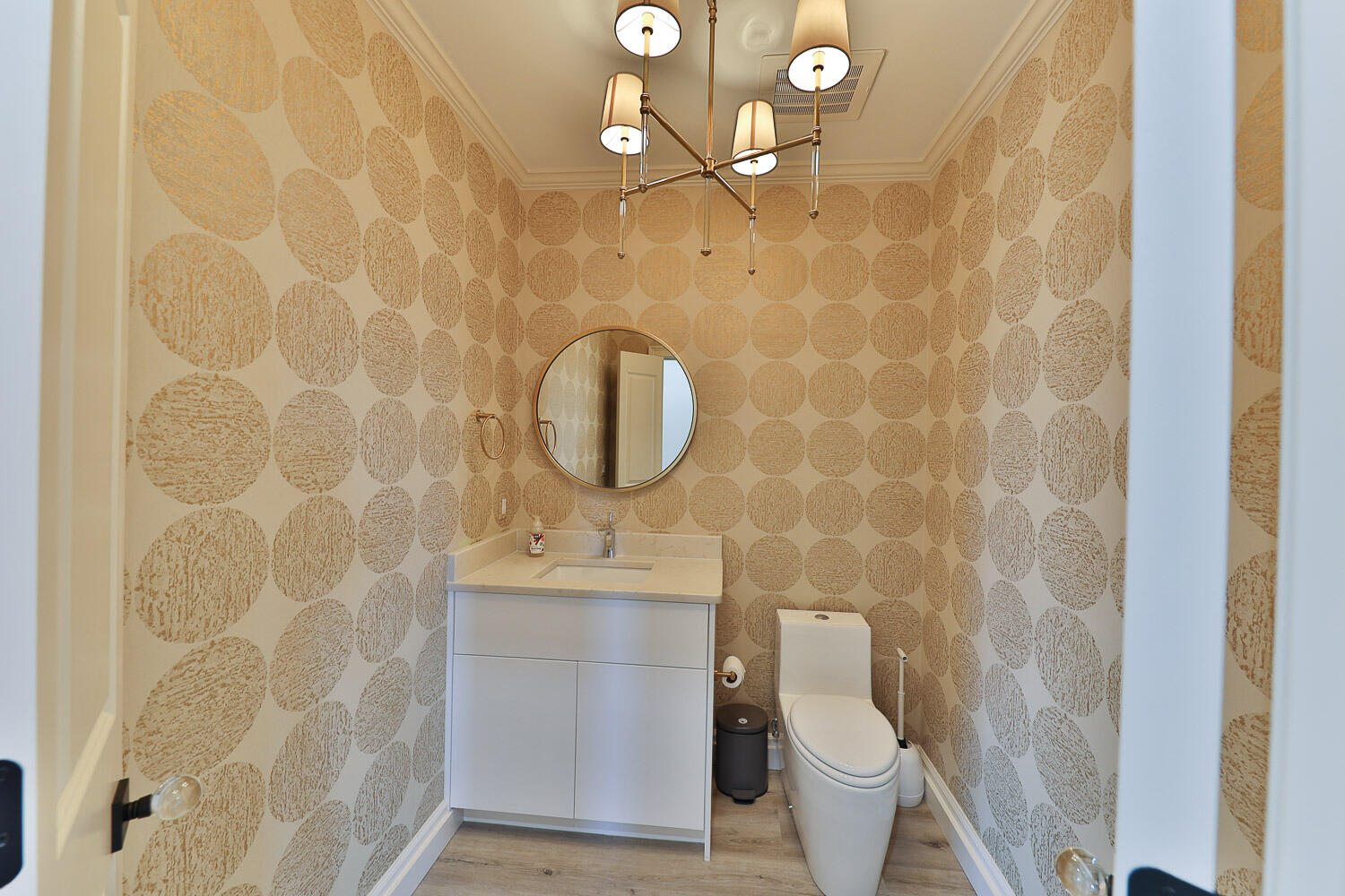 ONE WATER PLACE AT KELLY PLANTATION - Residential Lease