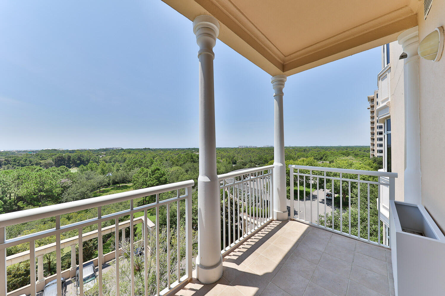 ONE WATER PLACE AT KELLY PLANTATION - Residential Lease