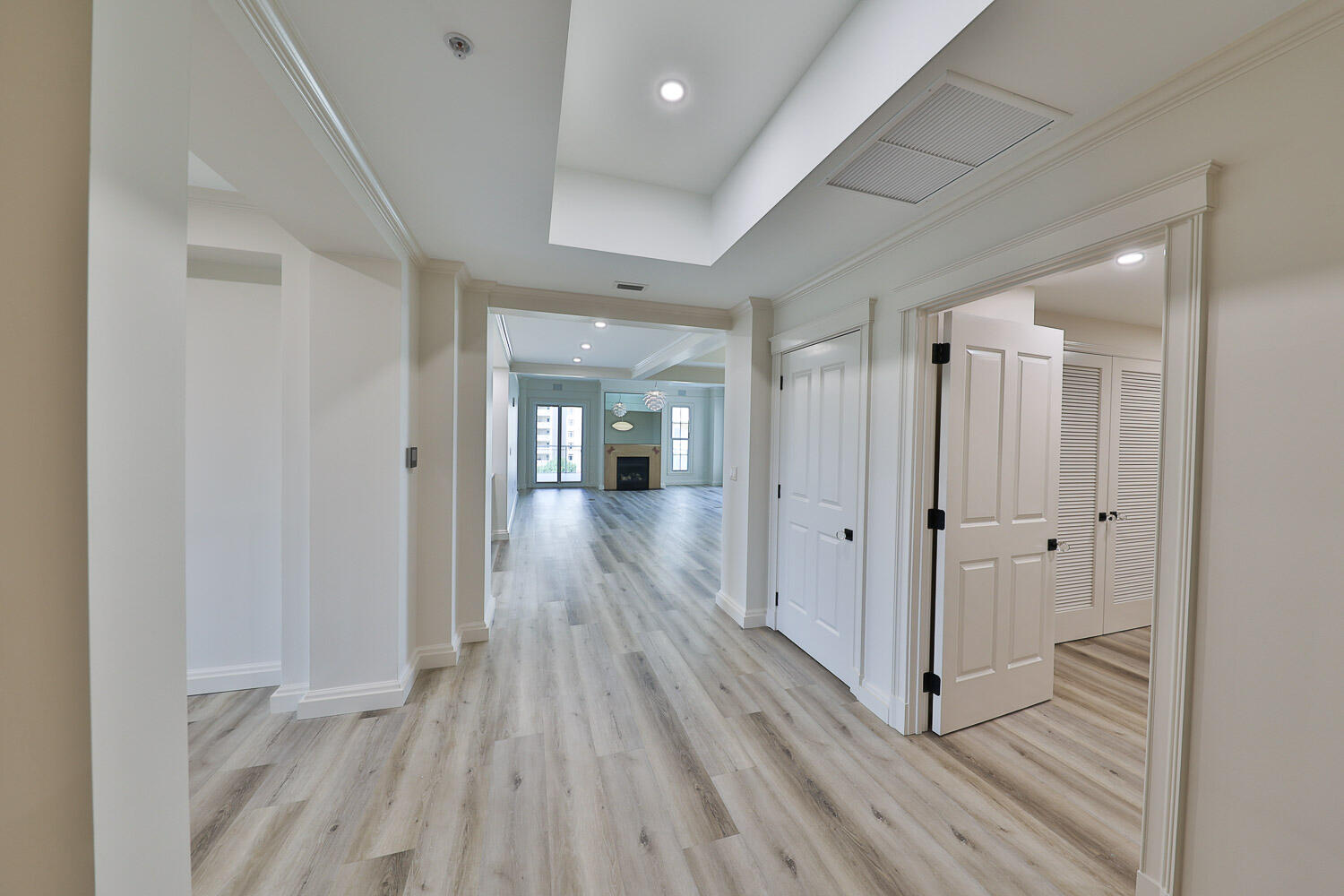 ONE WATER PLACE AT KELLY PLANTATION - Residential Lease