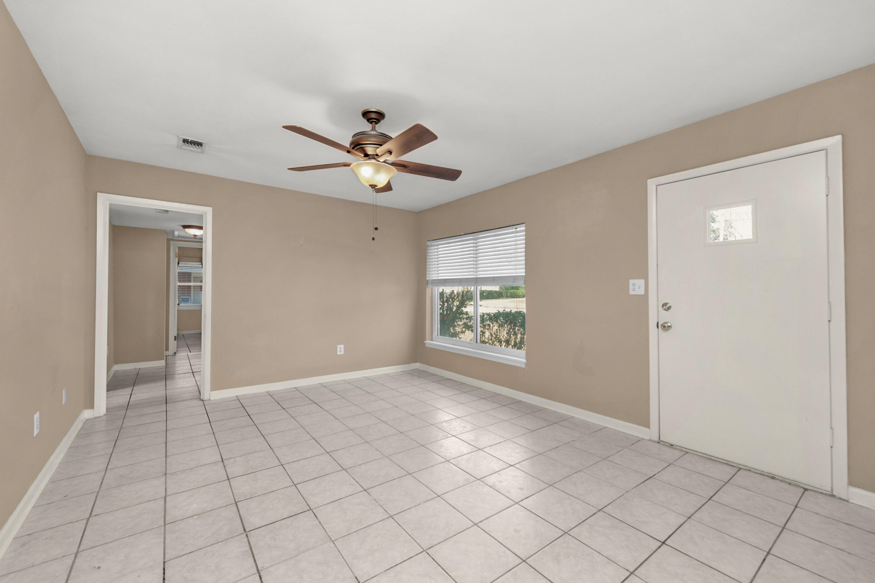 Vesta Hts 1st - Residential