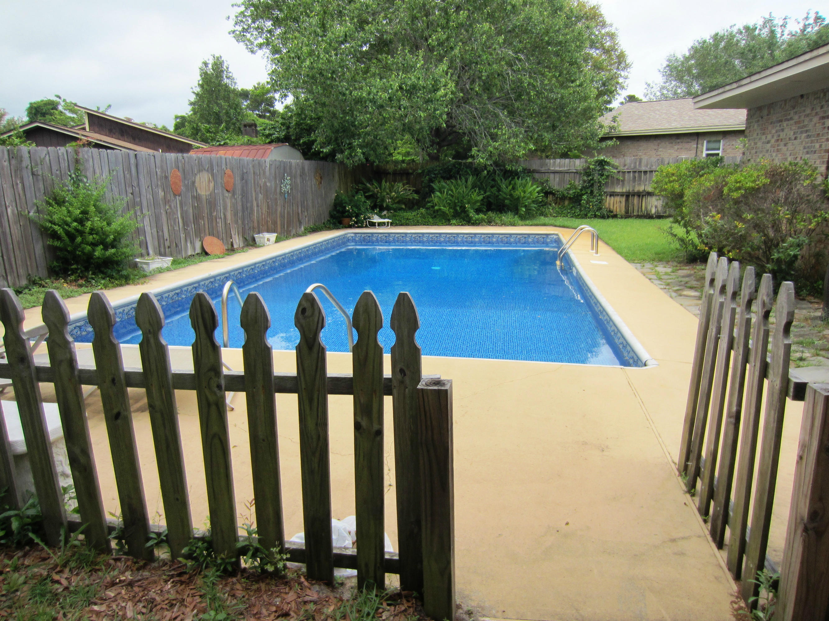 BLUEWATER BAY VILLAGE 1A - Residential