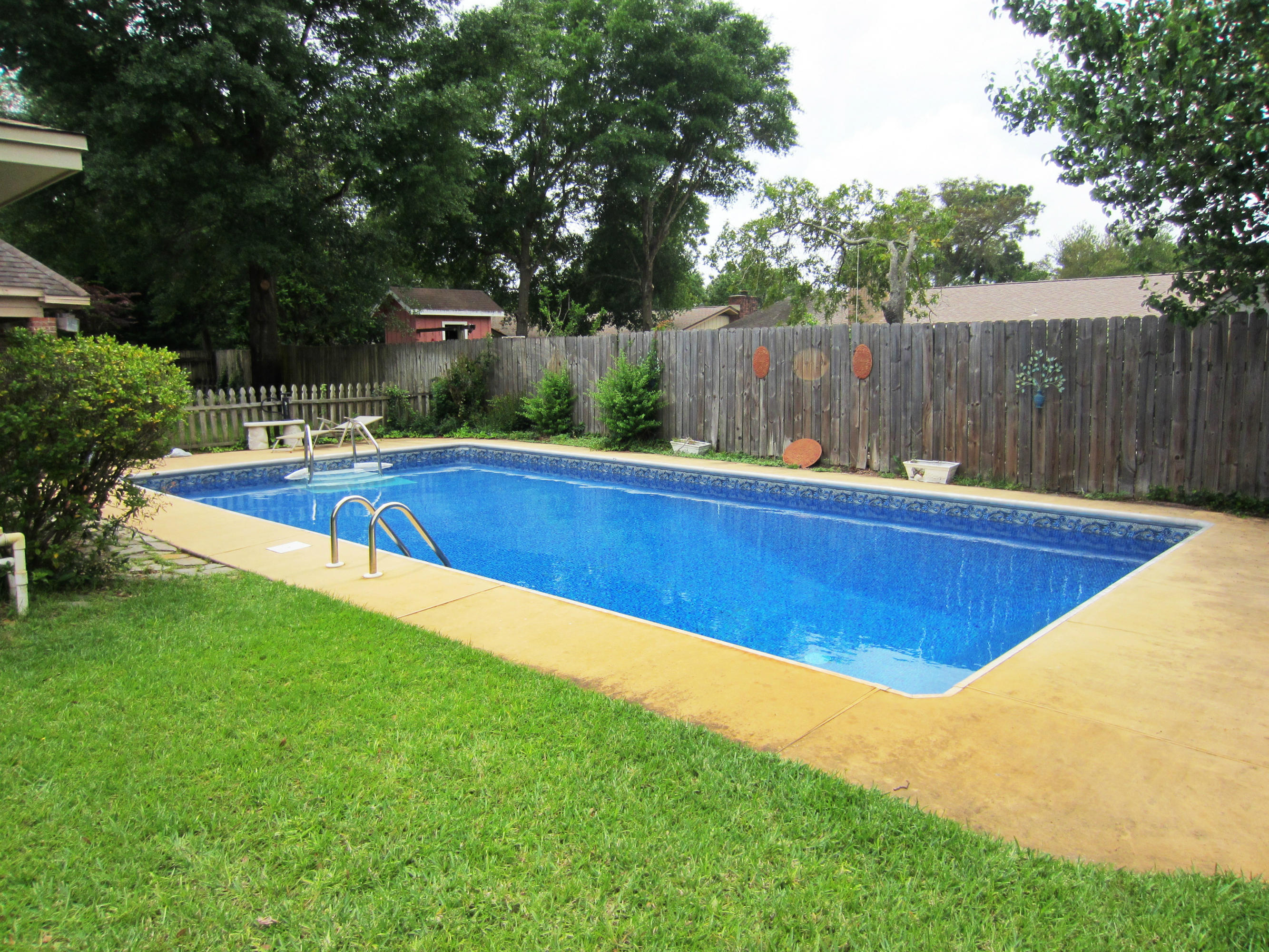 BLUEWATER BAY VILLAGE 1A - Residential