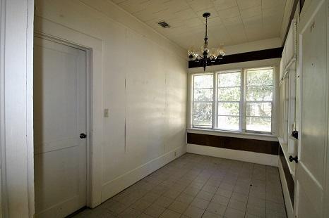 CRESTVIEW - Residential Lease